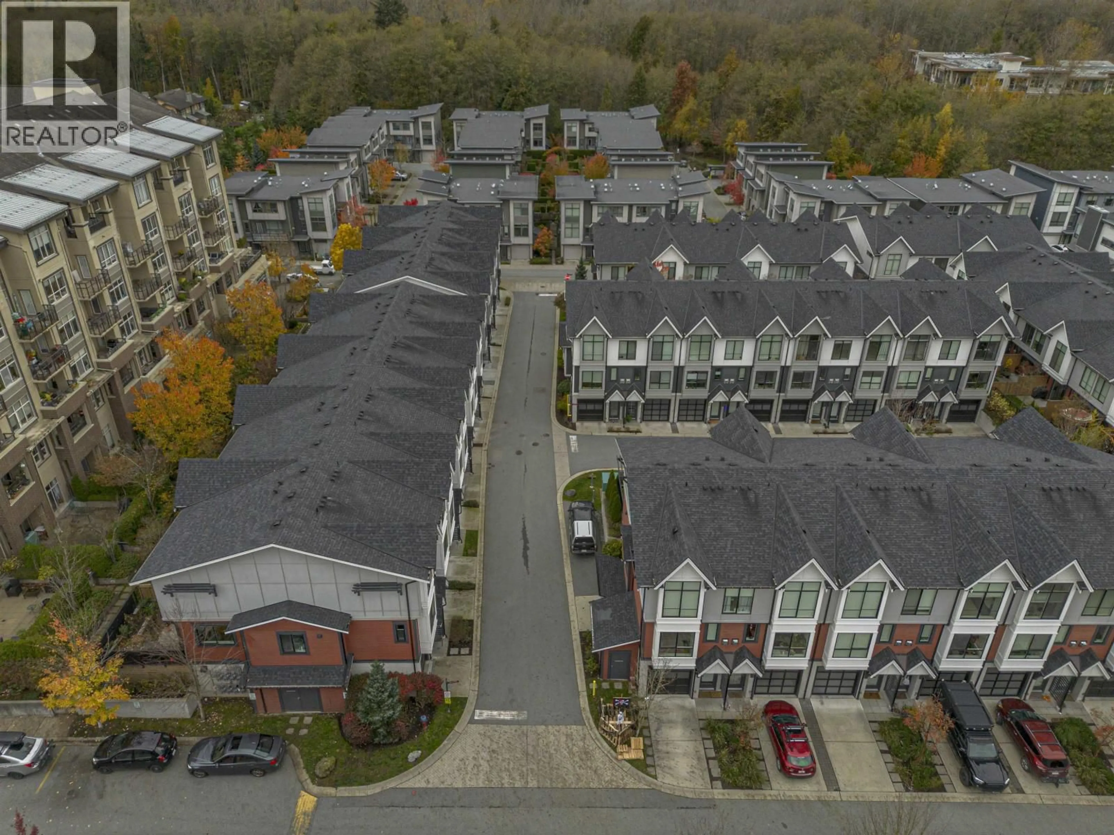 A pic from outside/outdoor area/front of a property/back of a property/a pic from drone, unknown for 38358 SUMMITS VIEW DRIVE, Squamish British Columbia V8B0V9