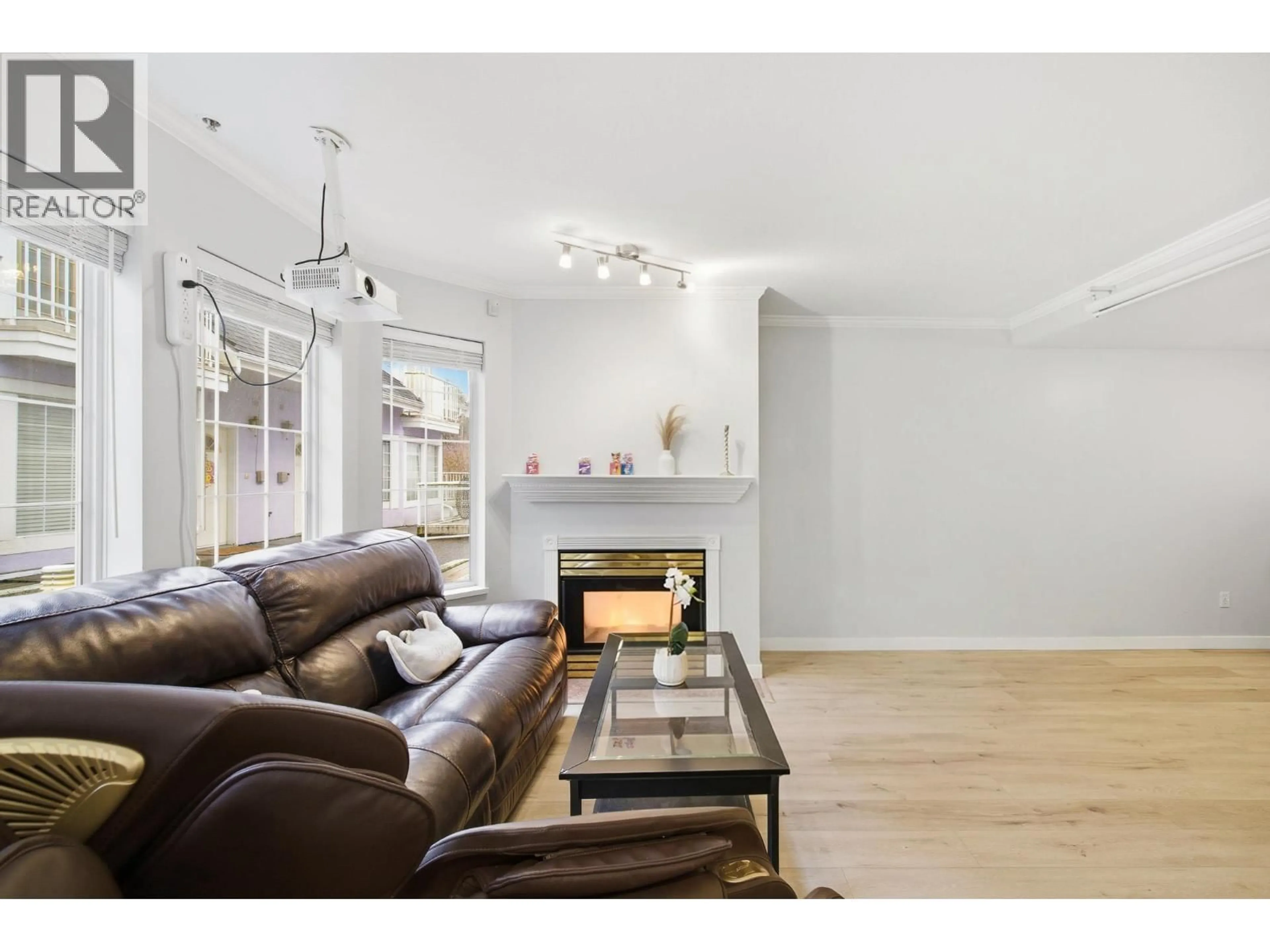 Living room with furniture, unknown for 18 - 8711 JONES ROAD, Richmond British Columbia V6Y1L7