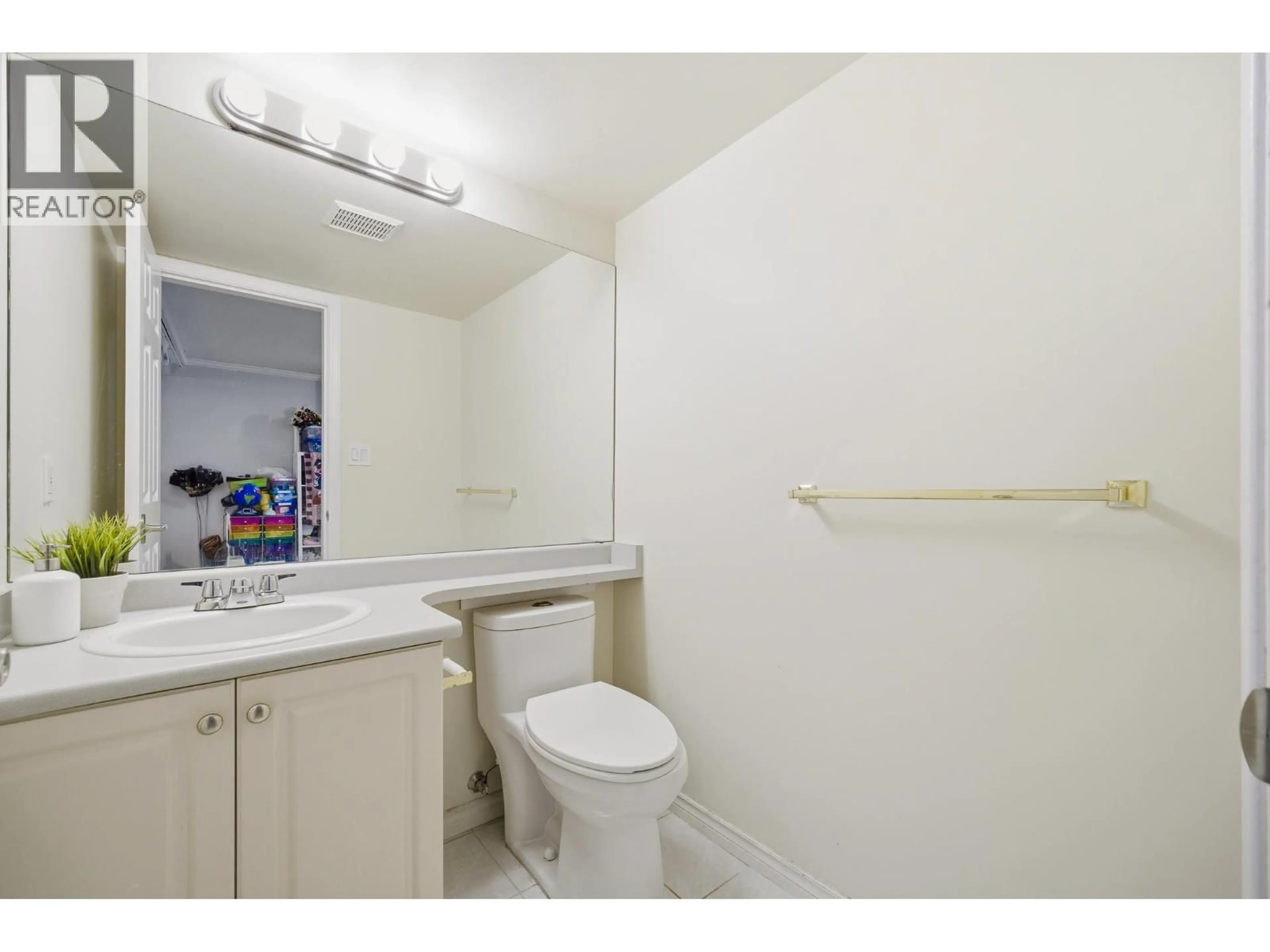 Standard bathroom, floor is not visible for 18 - 8711 JONES ROAD, Richmond British Columbia V6Y1L7