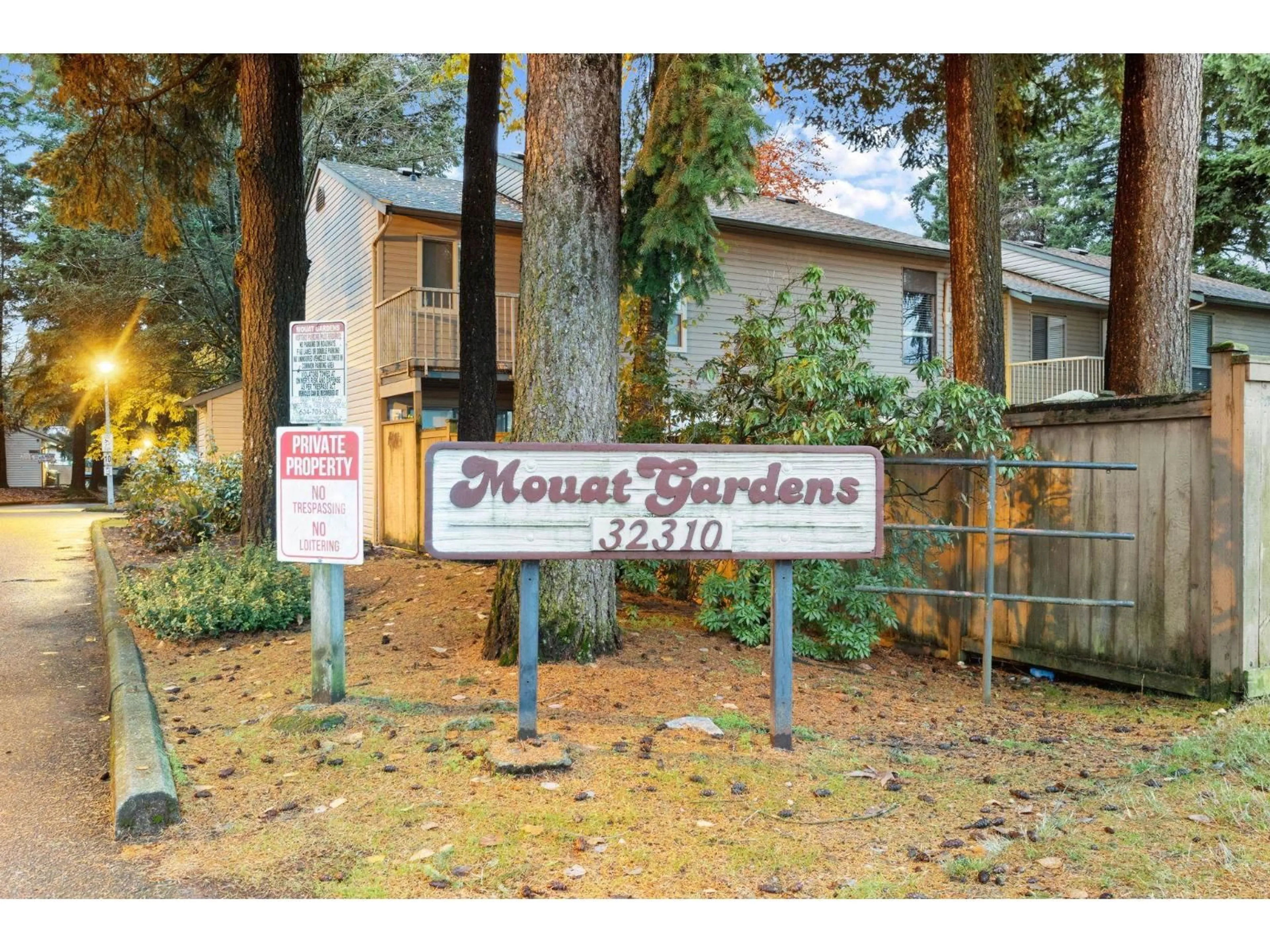 Unknown for 12 - 32310 MOUAT DRIVE, Abbotsford British Columbia V2T4J1