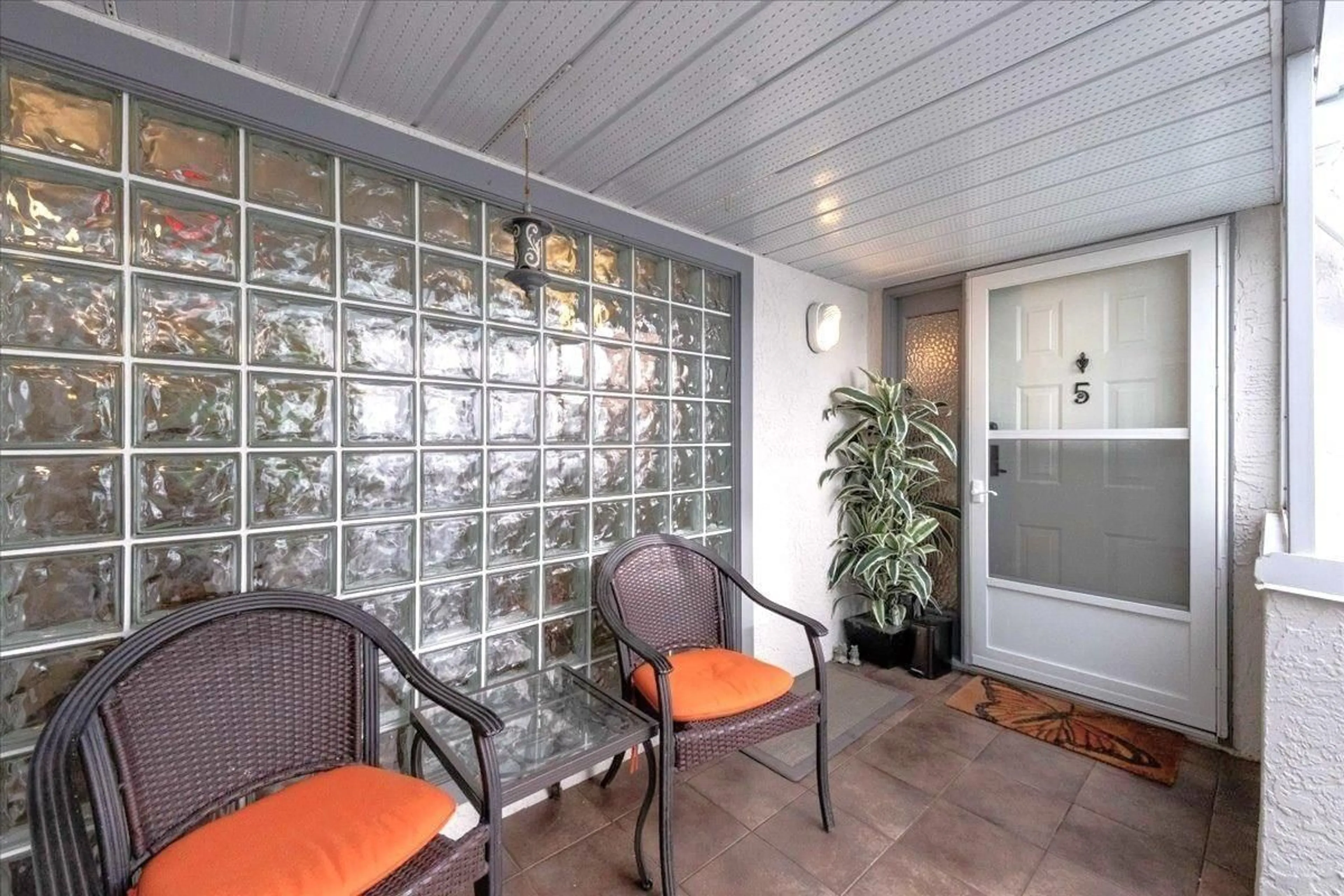 Unknown for 5 - 1508 BLACKWOOD STREET, White Rock British Columbia V4B3V4