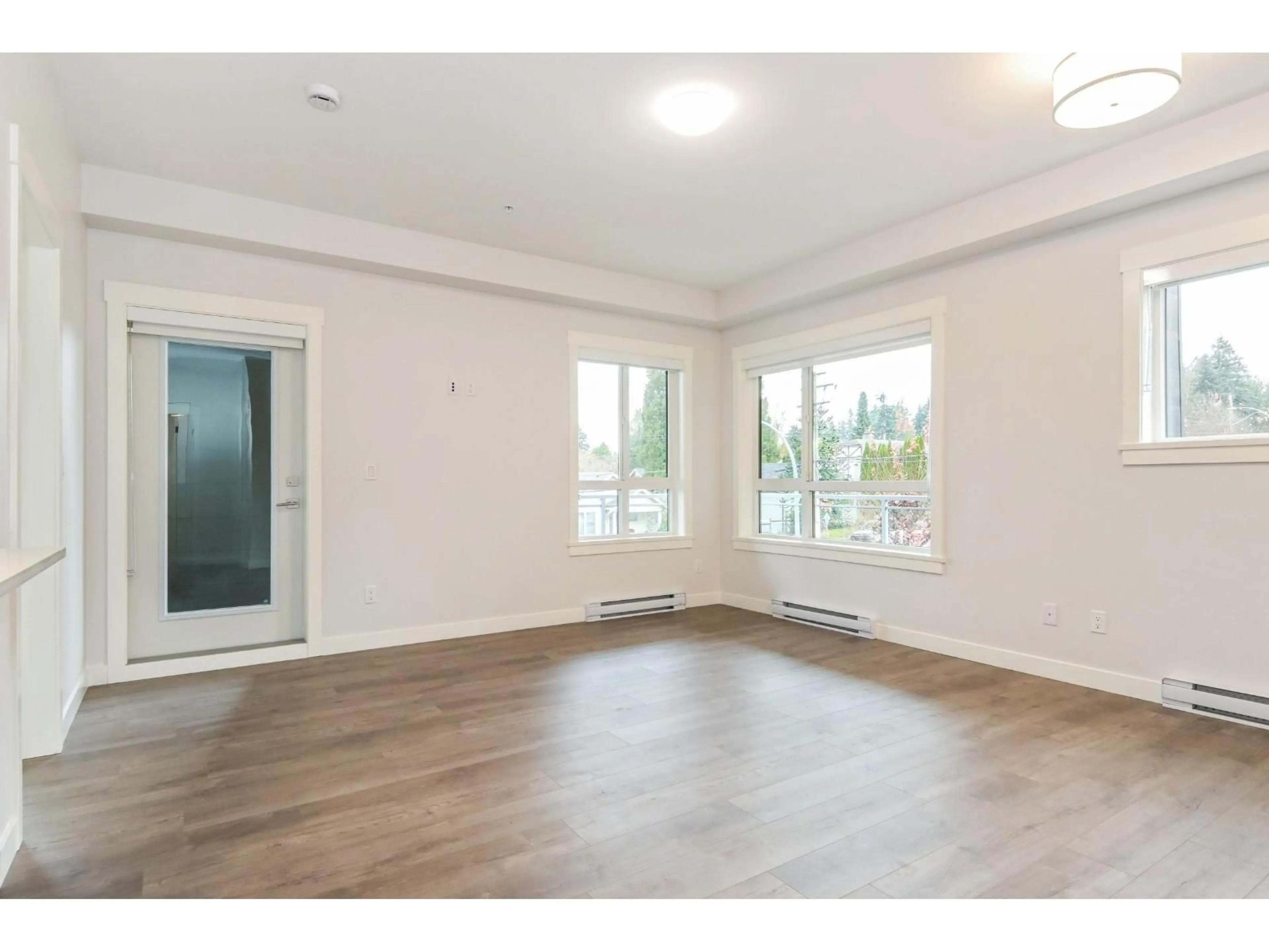 A pic of a room for 306 - 33886 PINE STREET, Abbotsford British Columbia V2S0N9
