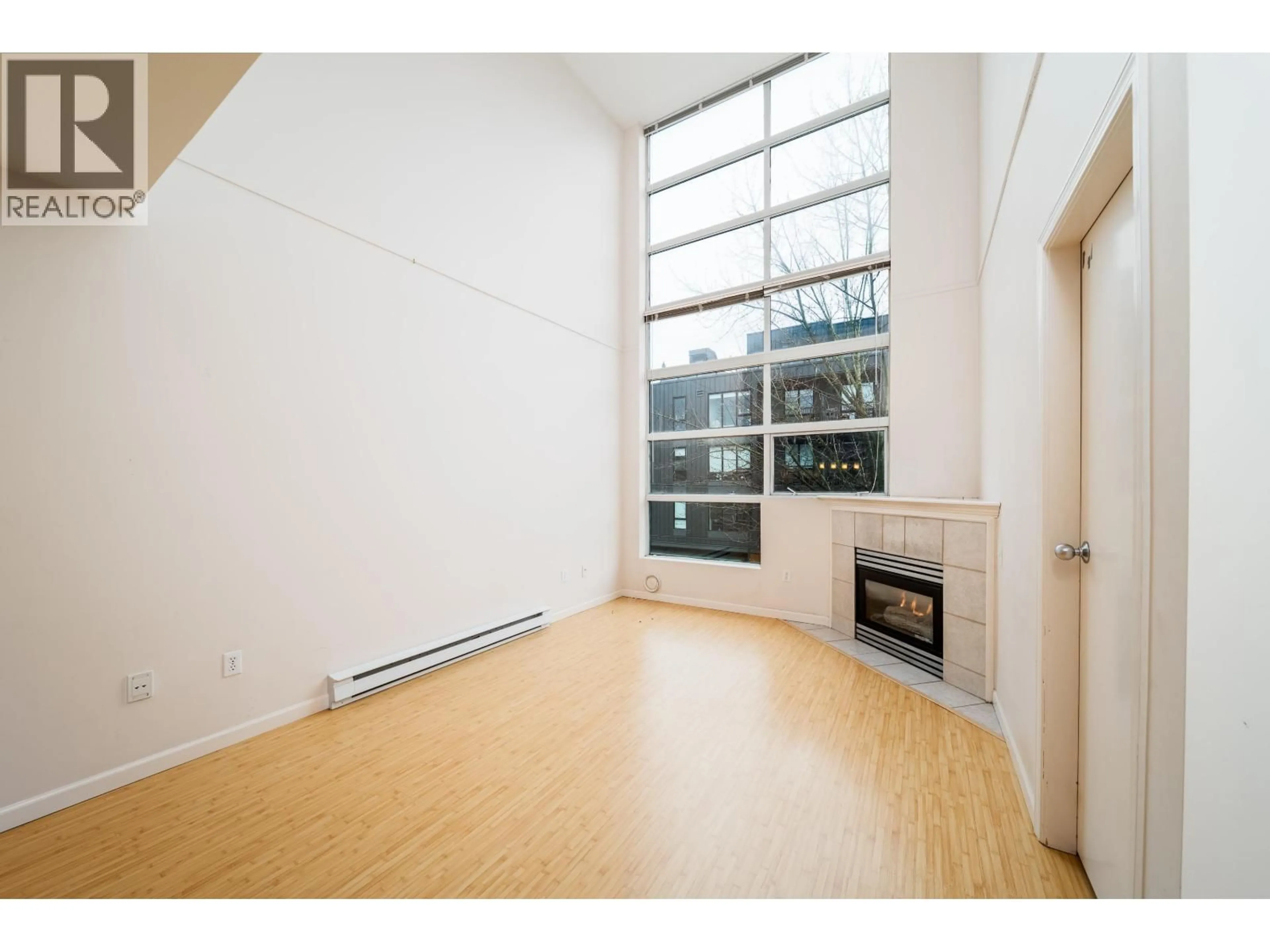 A pic of a room for 307 - 418 BROADWAY, Vancouver British Columbia V5T1X2