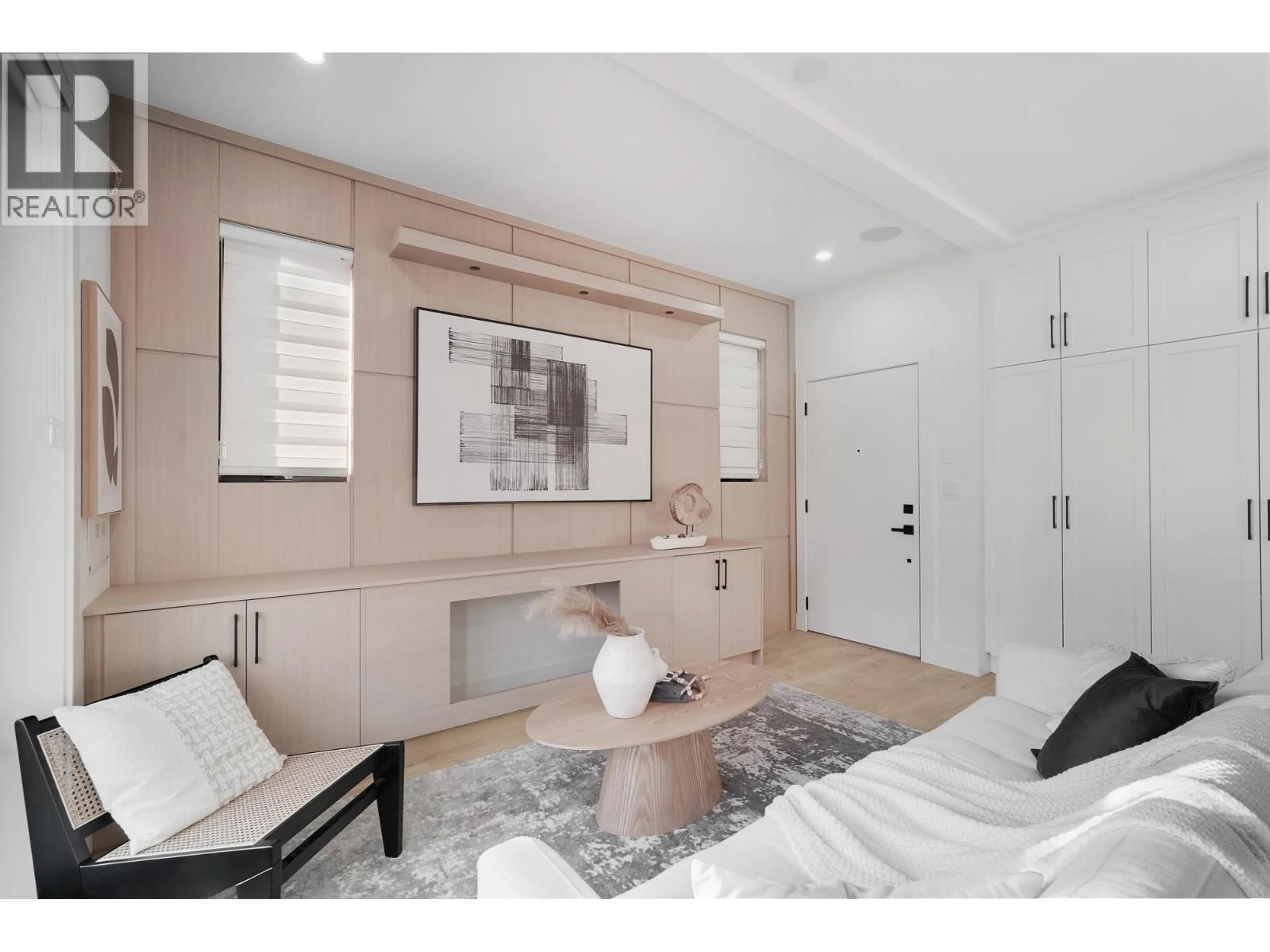 Unknown for 2 - 3310 VENABLES STREET, Vancouver British Columbia V5K2S8