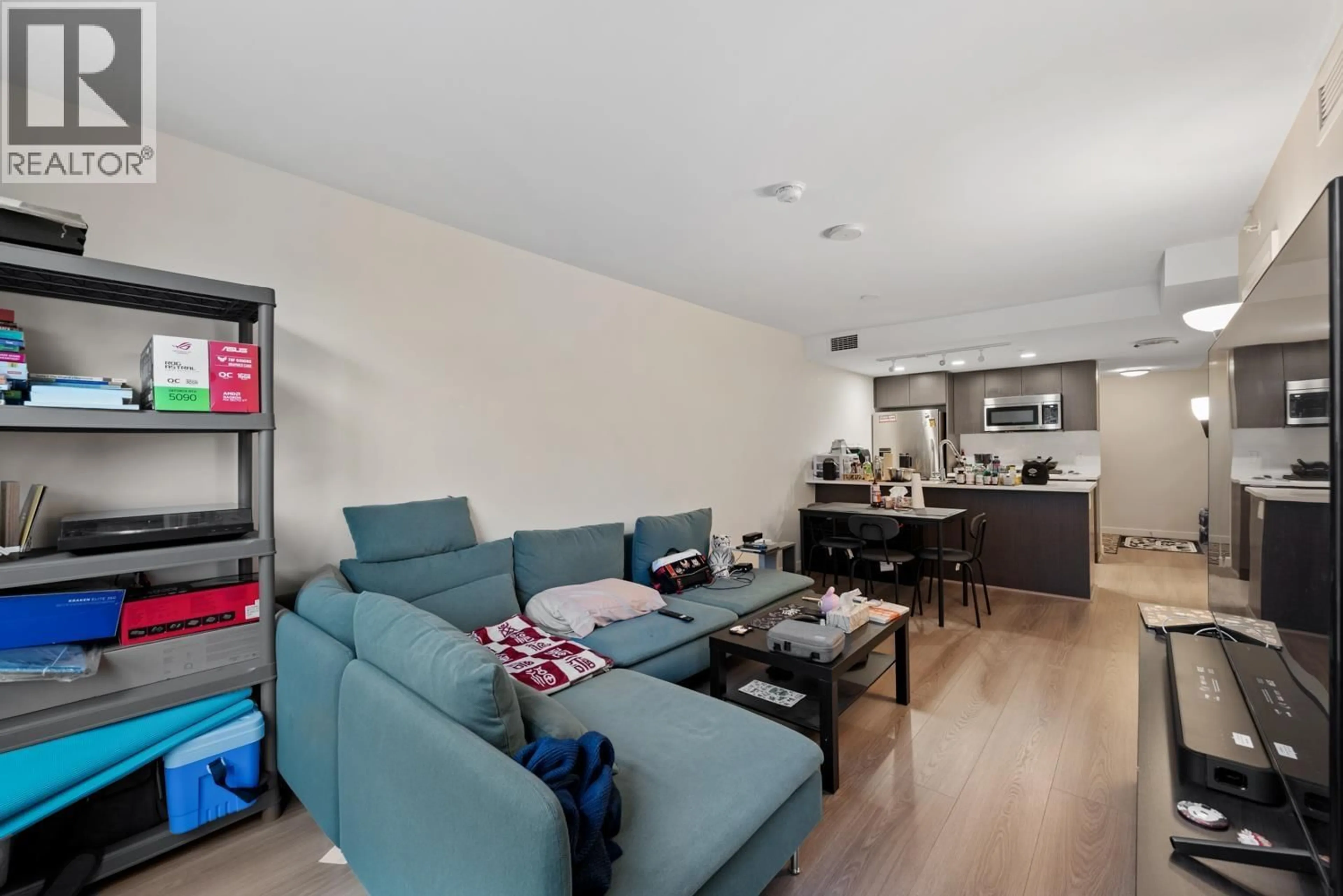 Living room with furniture, unknown for 708 - 8699 HAZELBRIDGE WAY, Richmond British Columbia V6X0T4