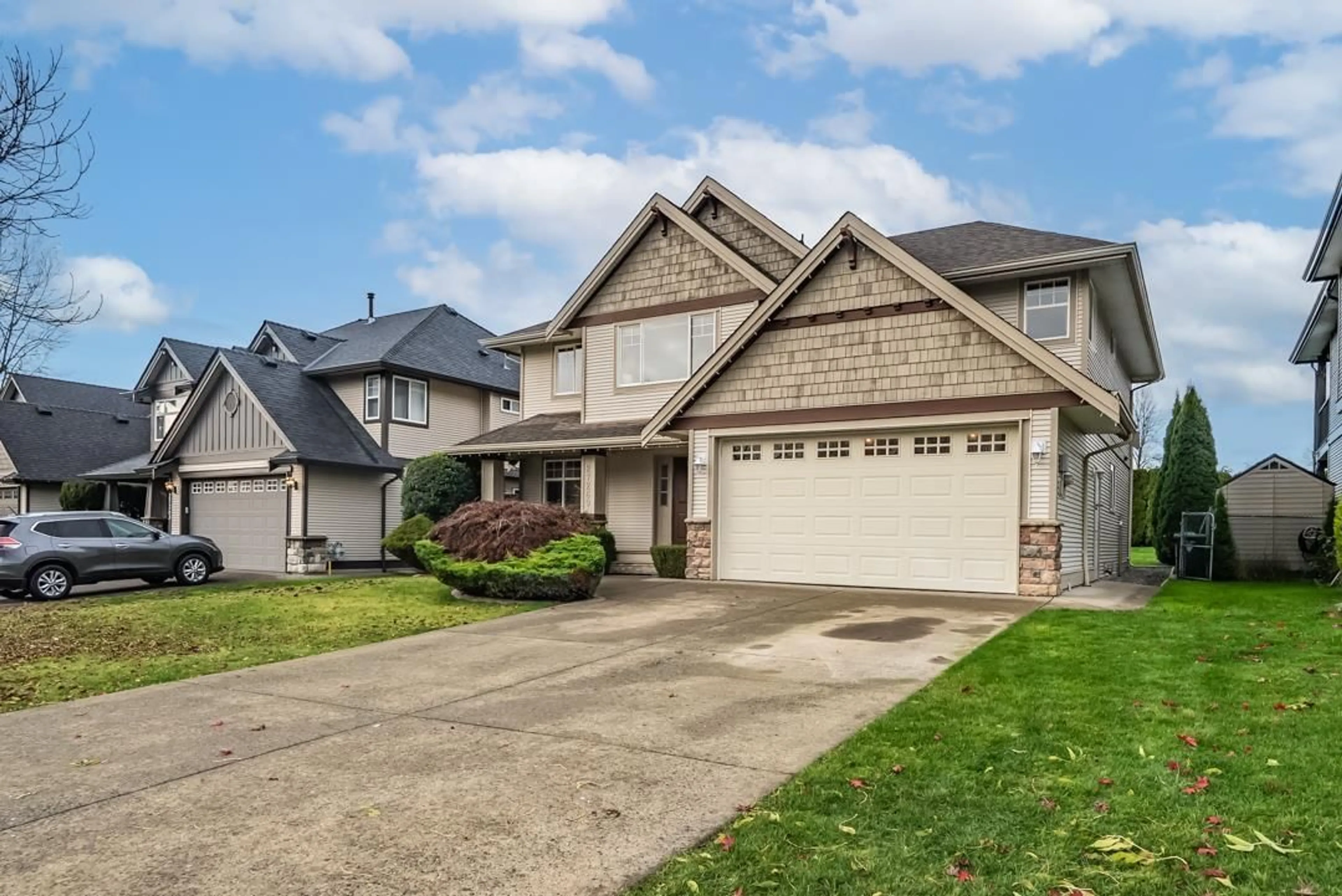 Home with vinyl exterior material, street for 27269 34TH AVENUE, Langley British Columbia V4W4A6