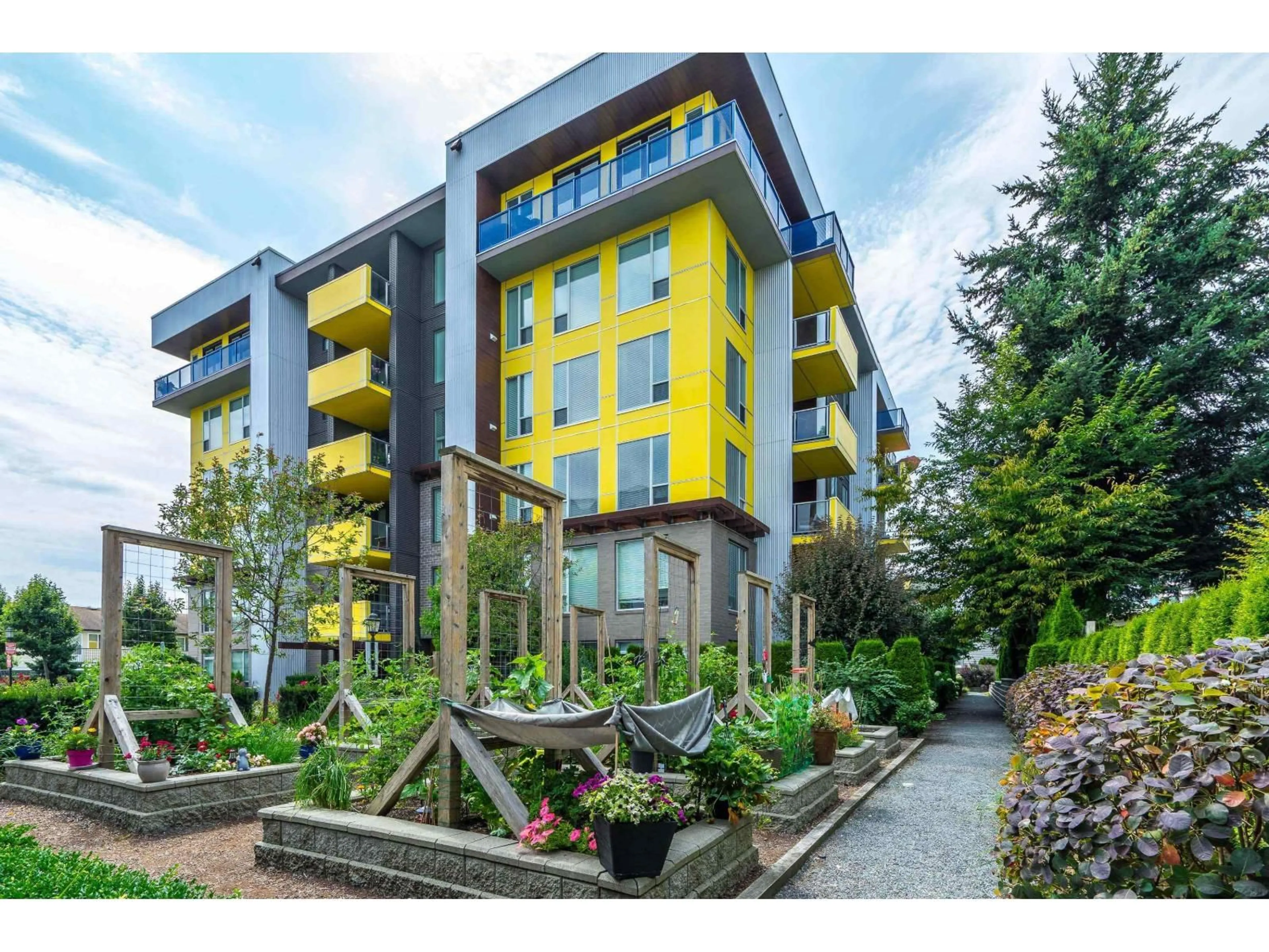 Unknown for 307 - 2555 WARE STREET, Abbotsford British Columbia V2S0J4