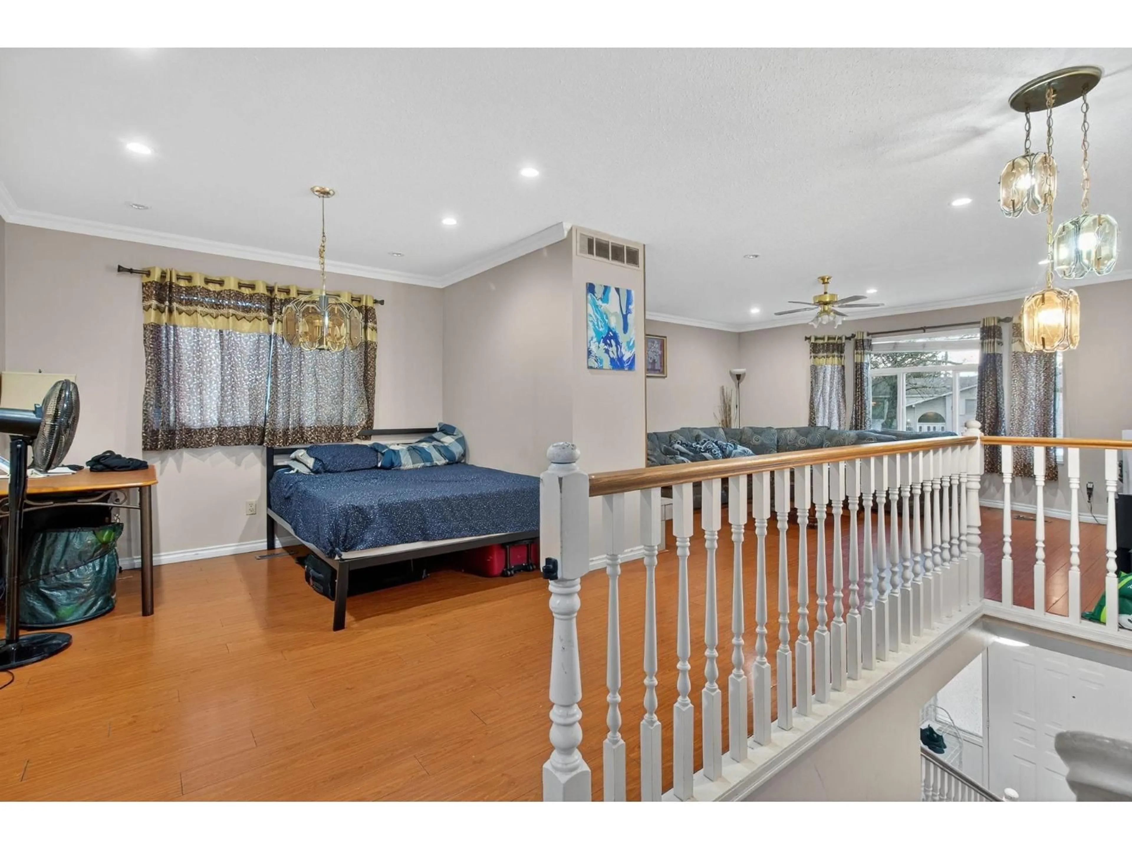 Unknown for 7556 SINCLAIR CRESCENT, Surrey British Columbia V3W6T1