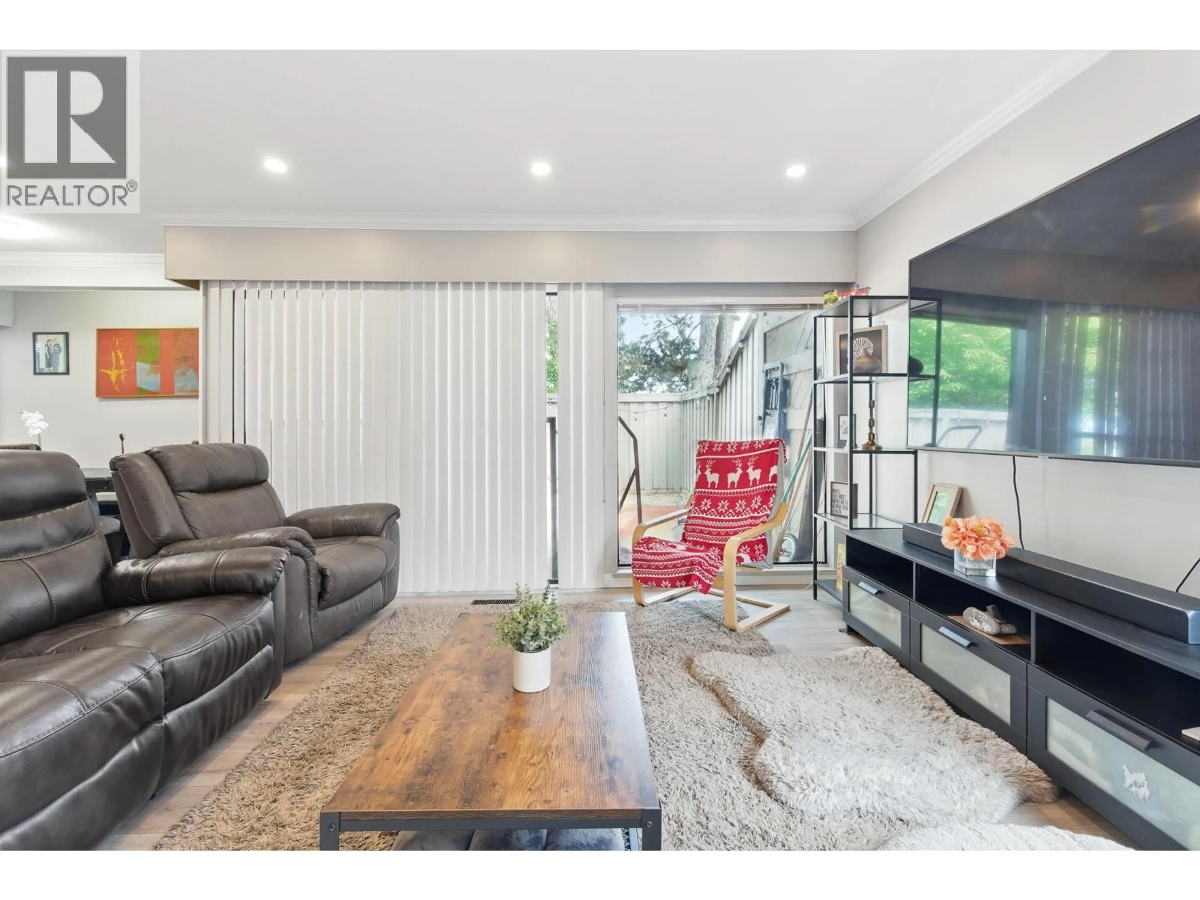 Living room with furniture, unknown for 46 - 9460 GLENALLAN DRIVE, Richmond British Columbia V7A2S8