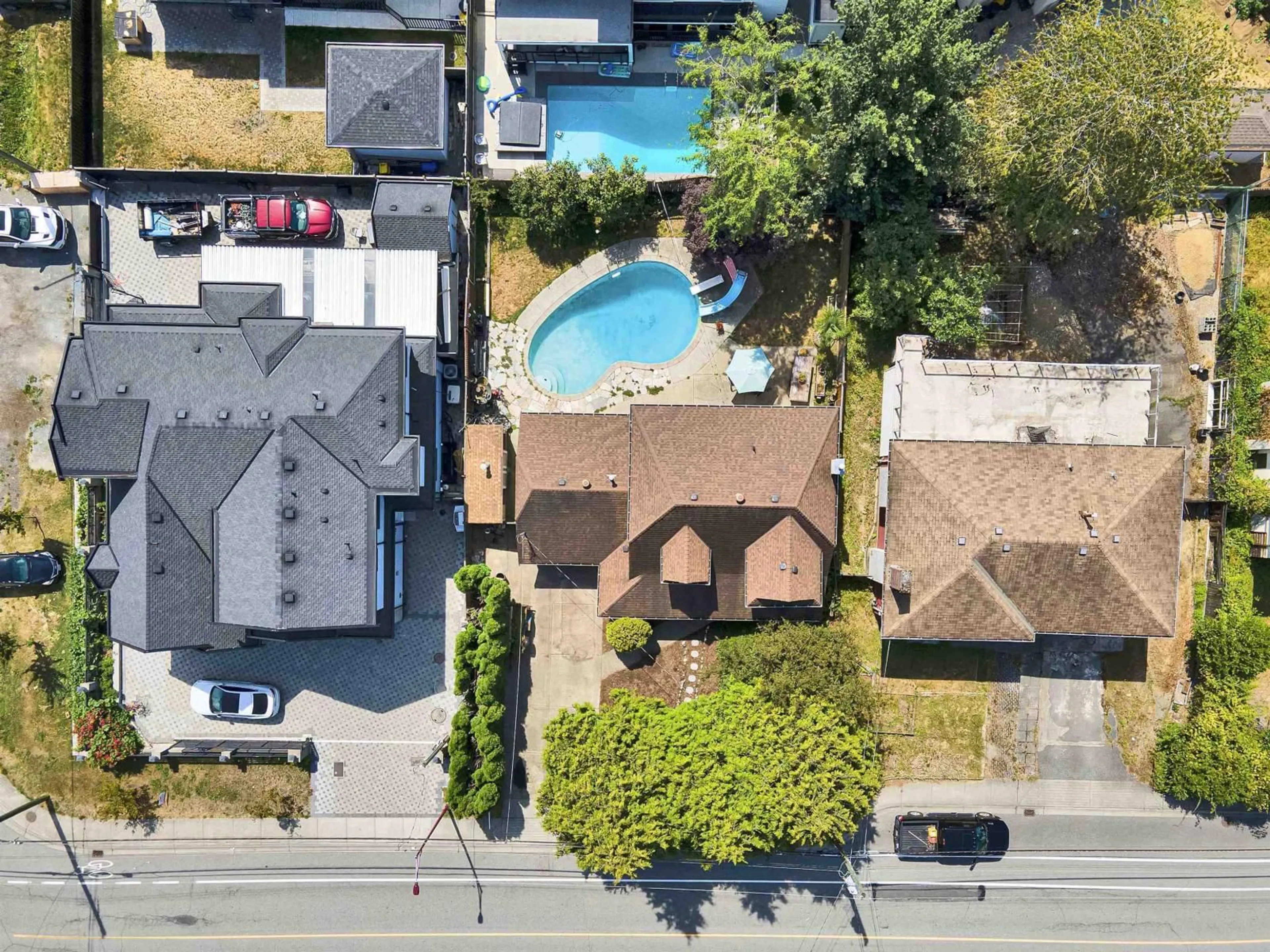 A pic from outside/outdoor area/front of a property/back of a property/a pic from drone, street for 11318 82 AVENUE, Delta British Columbia V4C2B9