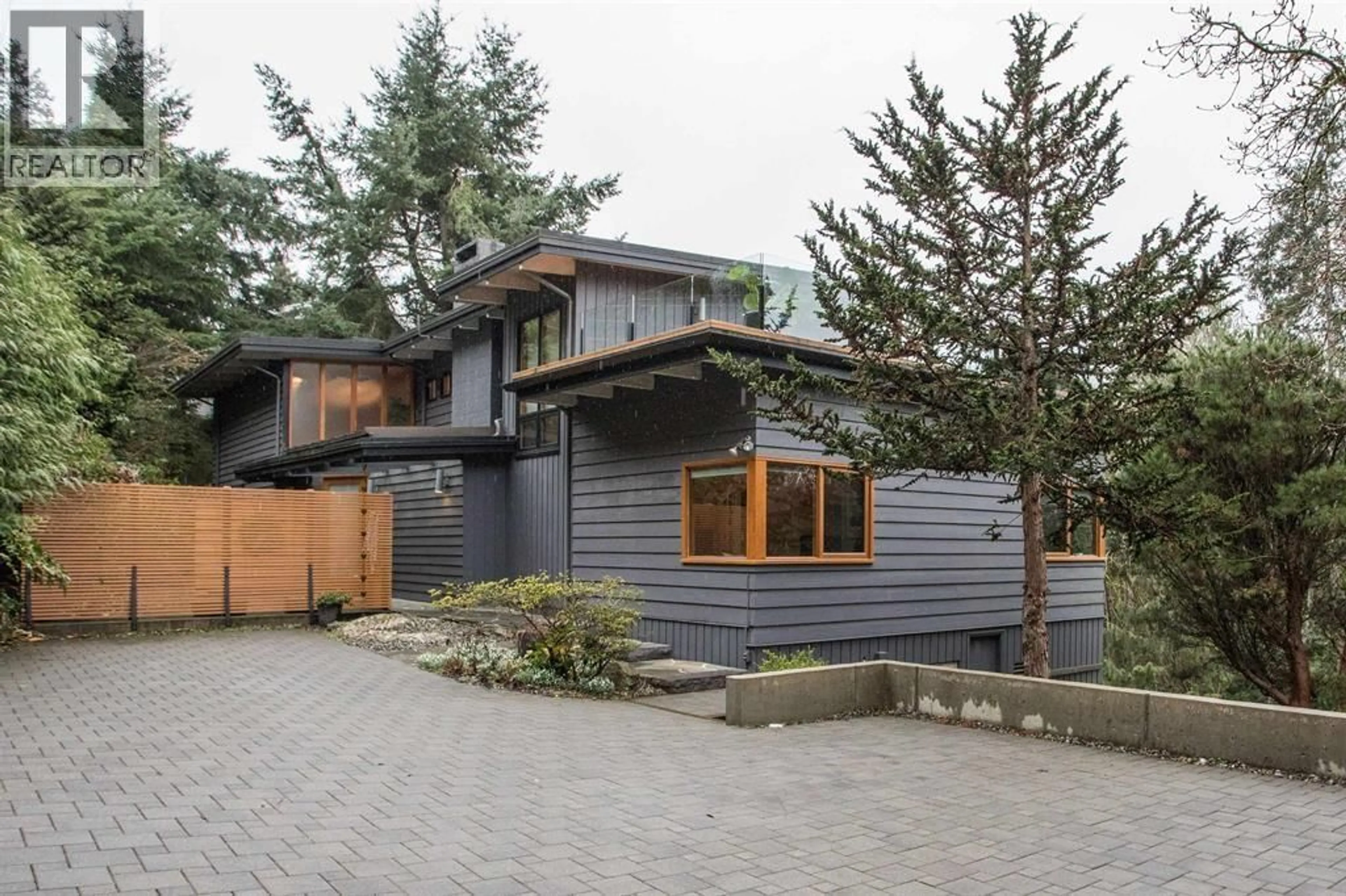 Home with brick exterior material, street for 6080 EAGLERIDGE DRIVE, West Vancouver British Columbia V7W1W9