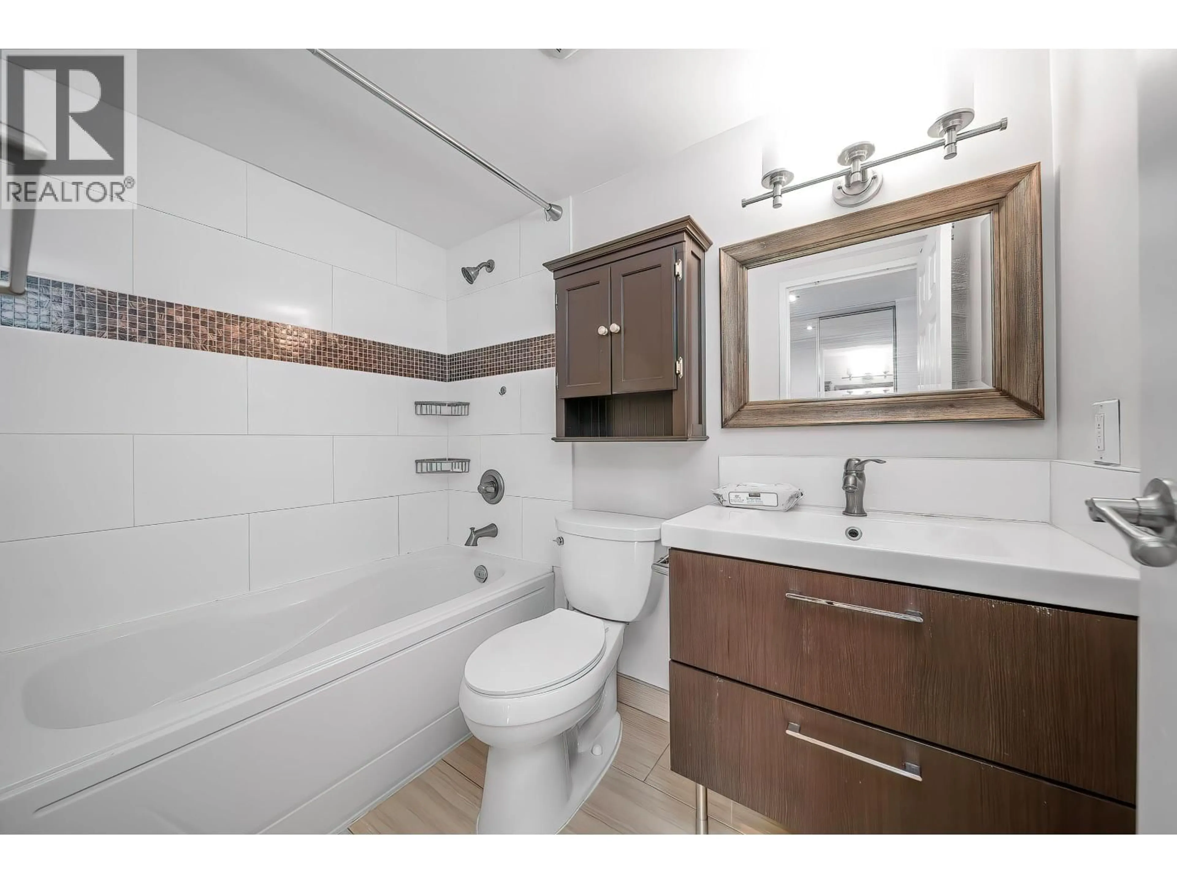 Standard bathroom, unknown for 602 - 1270 ROBSON STREET, Vancouver British Columbia V6E3Z6