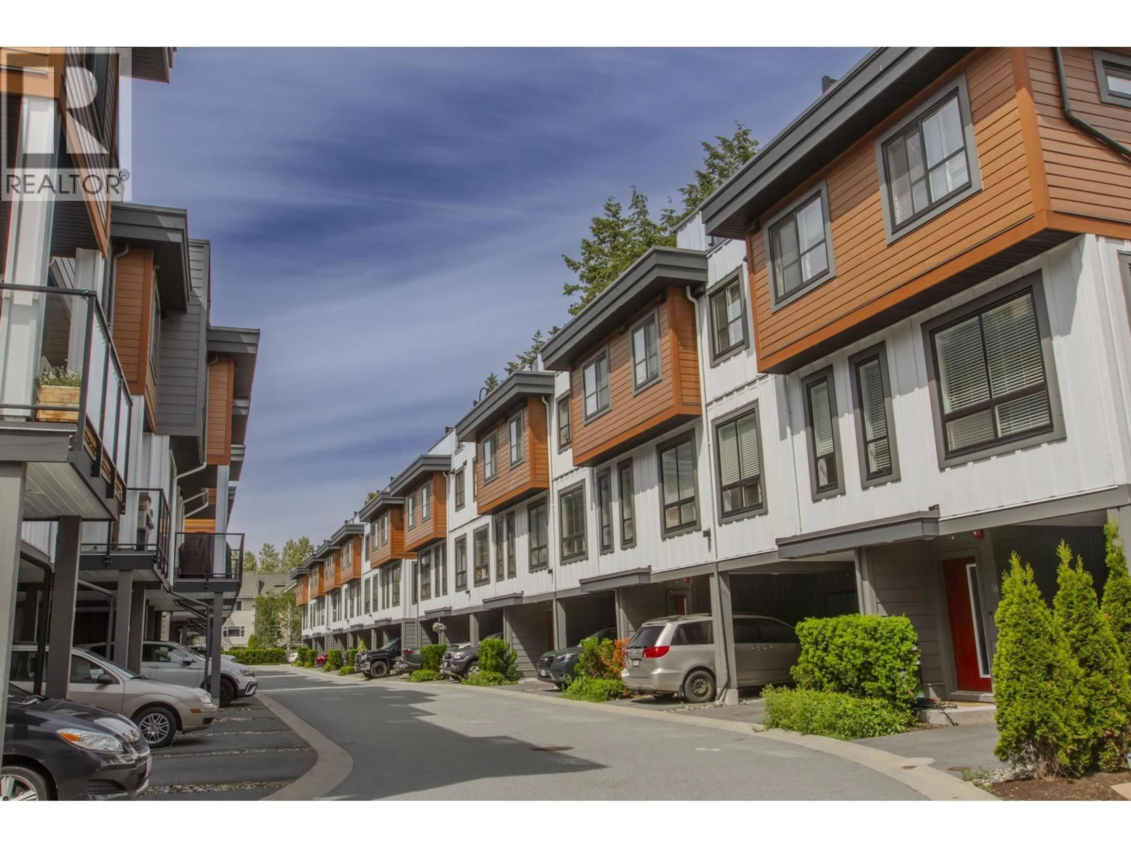 Unknown for 64 - 39769 GOVERNMET ROAD, Squamish British Columbia V8B0Z1