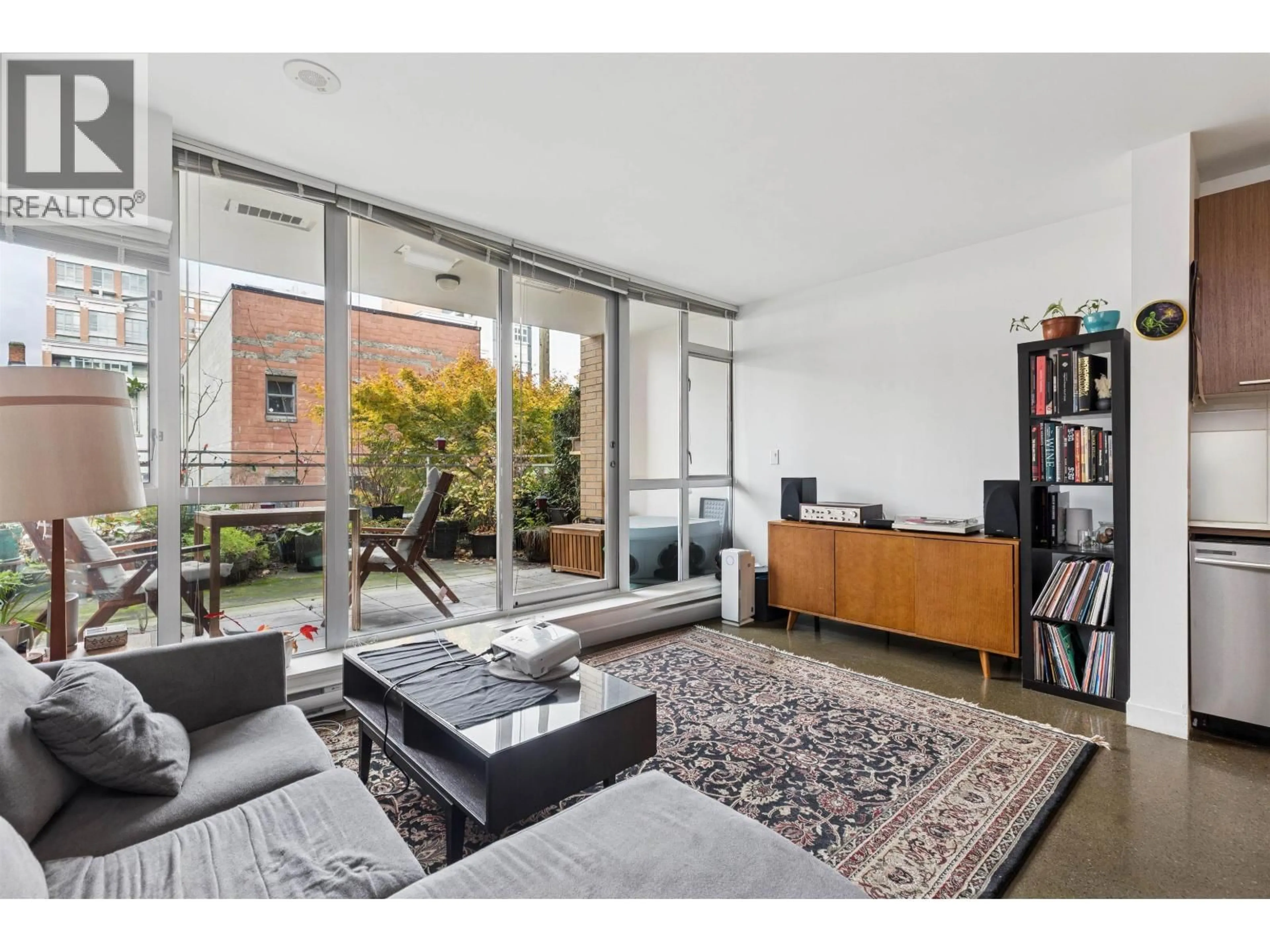 Living room with furniture, unknown for 309 - 221 UNION STREET, Vancouver British Columbia V6A0B4