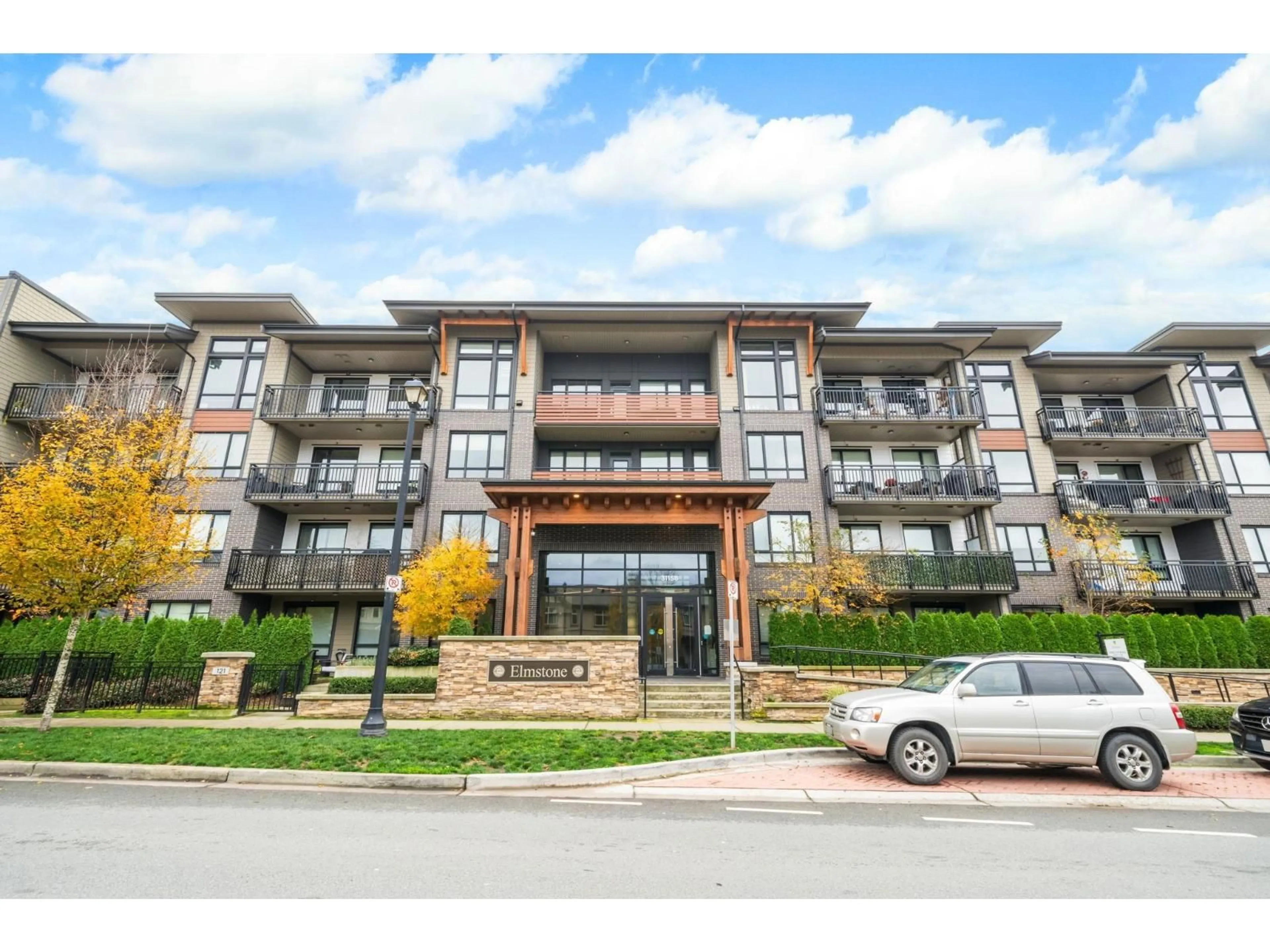 A pic from outside/outdoor area/front of a property/back of a property/a pic from drone, unknown for 119 - 31158 WESTRIDGE PLACE, Abbotsford British Columbia V2T0K5