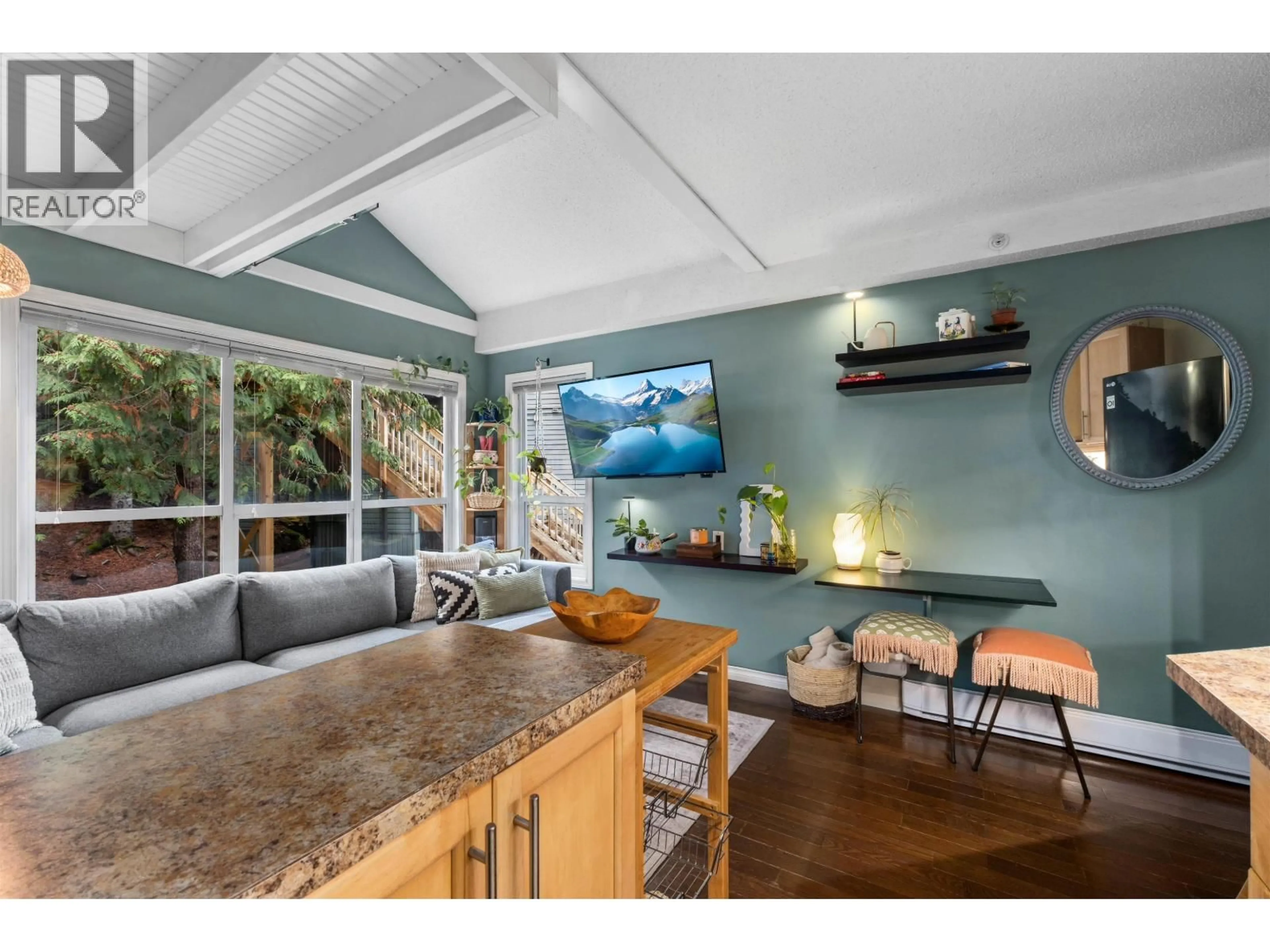 Open concept kitchen, unknown for 4 - 2126 SARAJEVO DRIVE, Whistler British Columbia V8E0B5