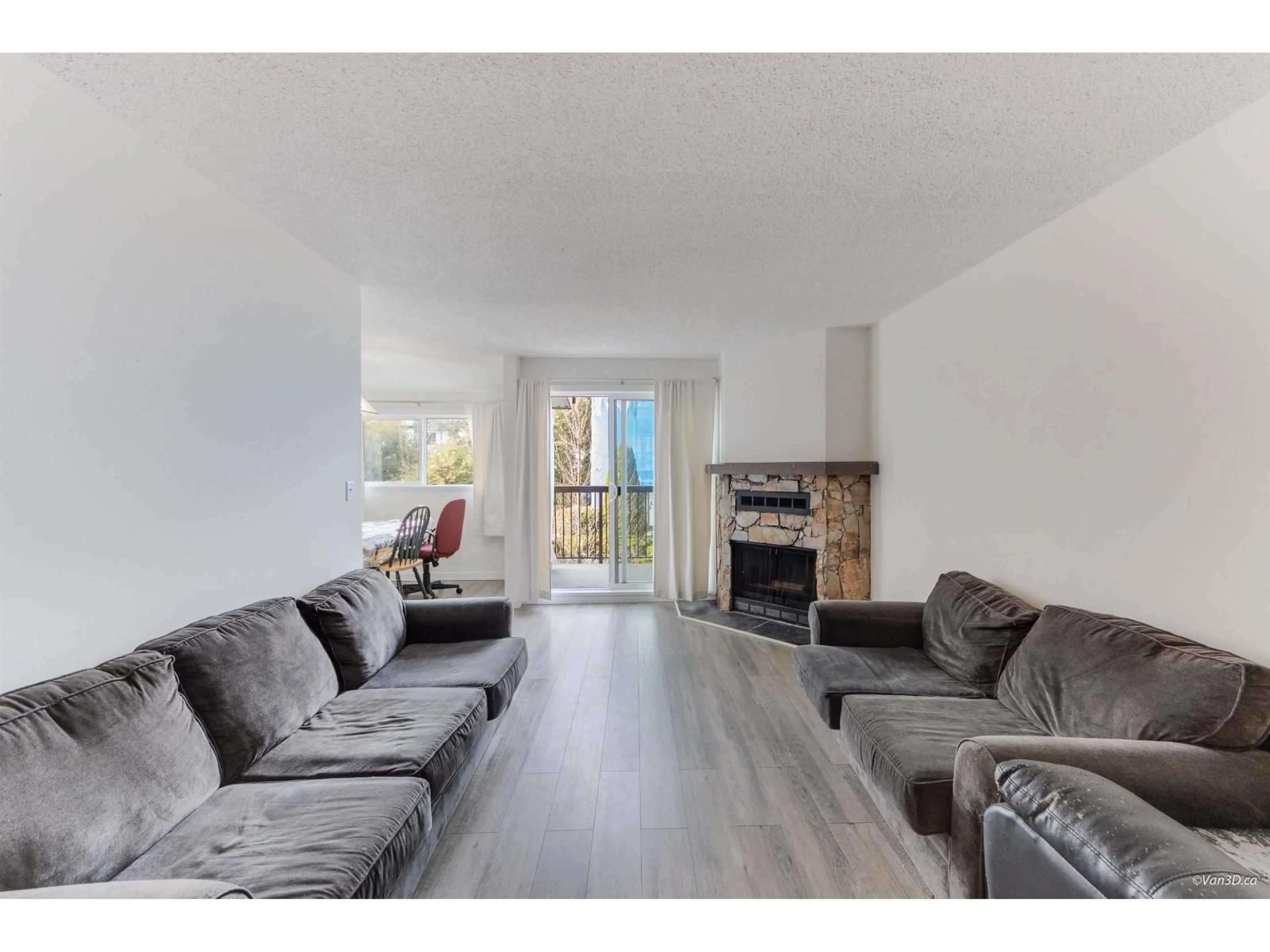 Living room with furniture, unknown for 203 - 7162 133A STREET, Surrey British Columbia V3W7Z9