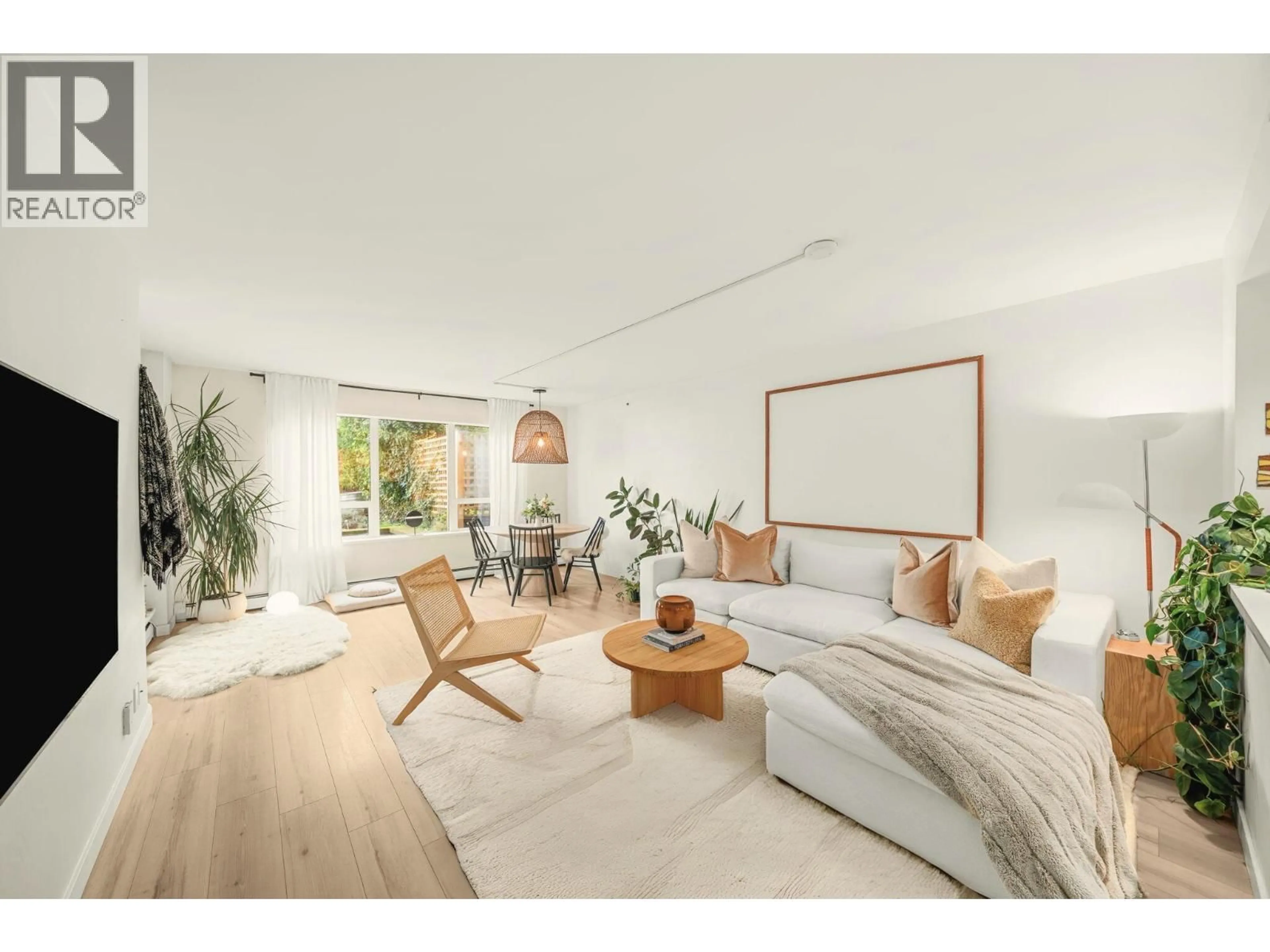 Living room with furniture, unknown for 302 - 1438 7TH AVENUE, Vancouver British Columbia V6H1C1