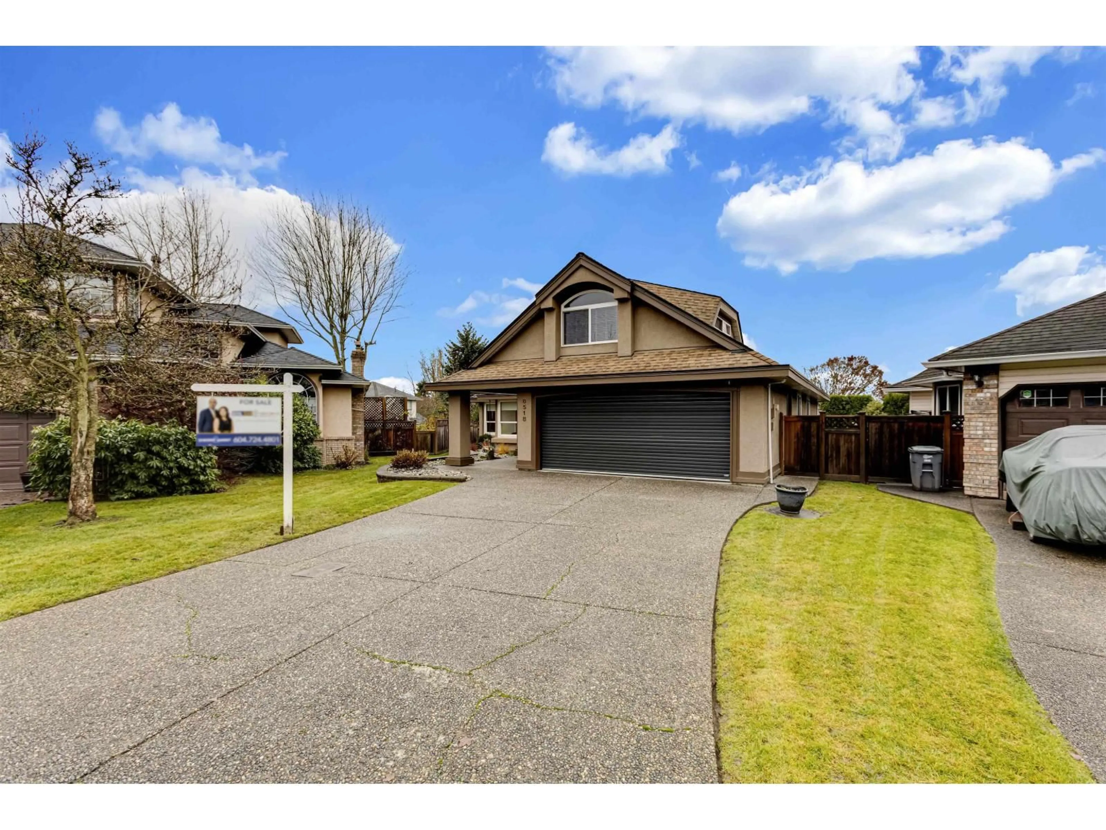 A pic from outside/outdoor area/front of a property/back of a property/a pic from drone, street for 8518 165A STREET, Surrey British Columbia V4N3H2