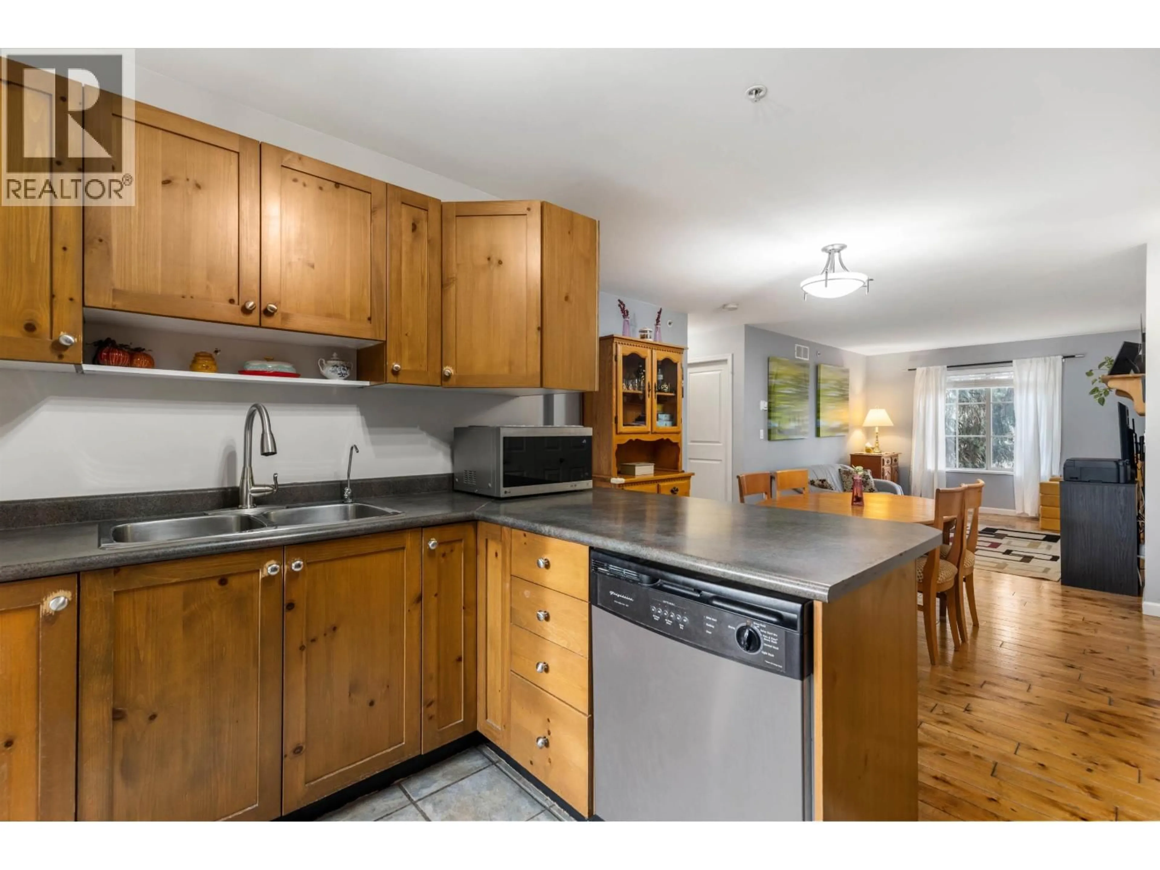 Standard kitchen, wood/laminate floor for 12 - 1442 VINE ROAD, Pemberton British Columbia V0N2L1