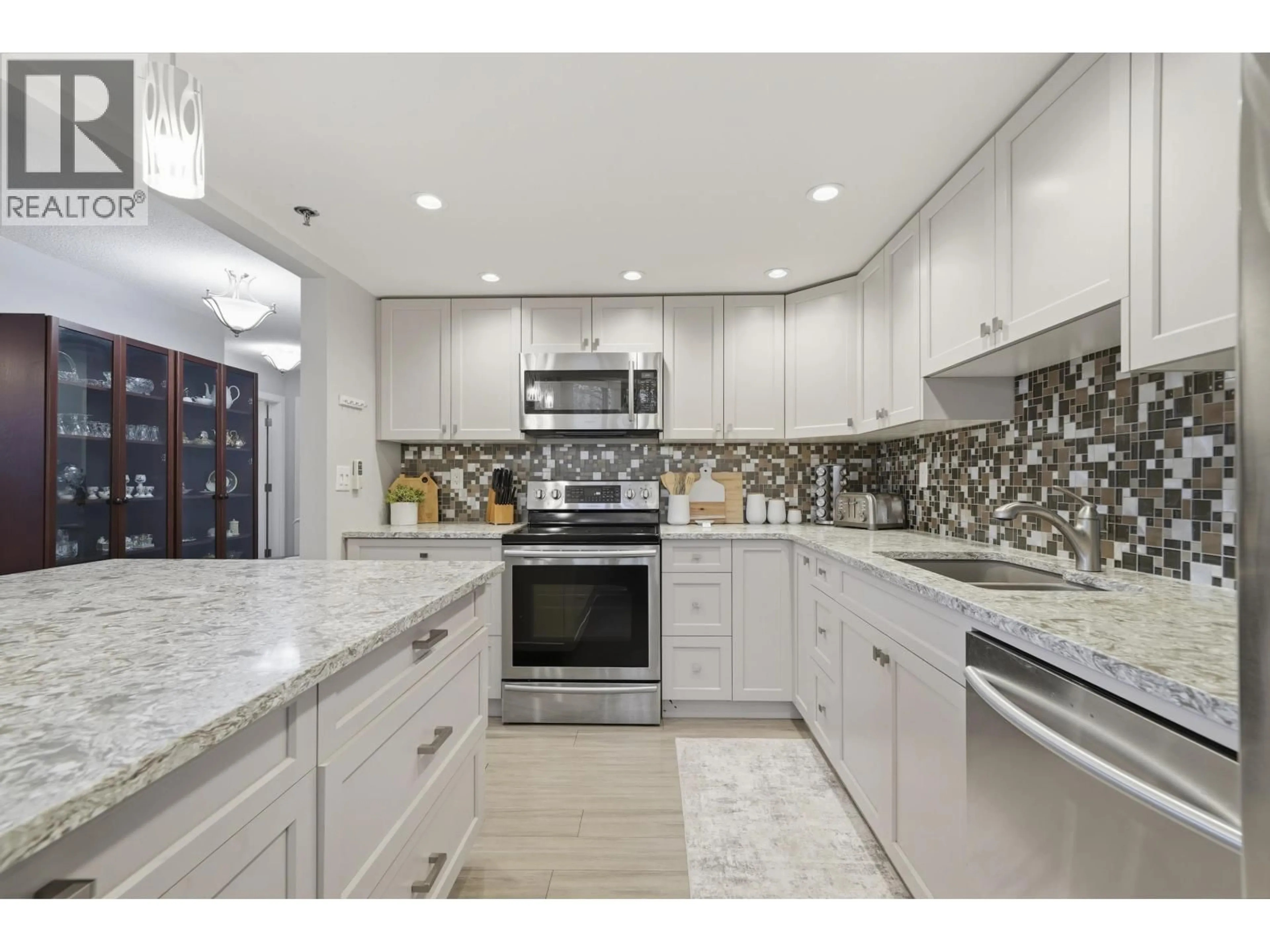 Open concept kitchen, ceramic/tile floor for 210 - 1189 EASTWOOD STREET, Coquitlam British Columbia V3B7N5