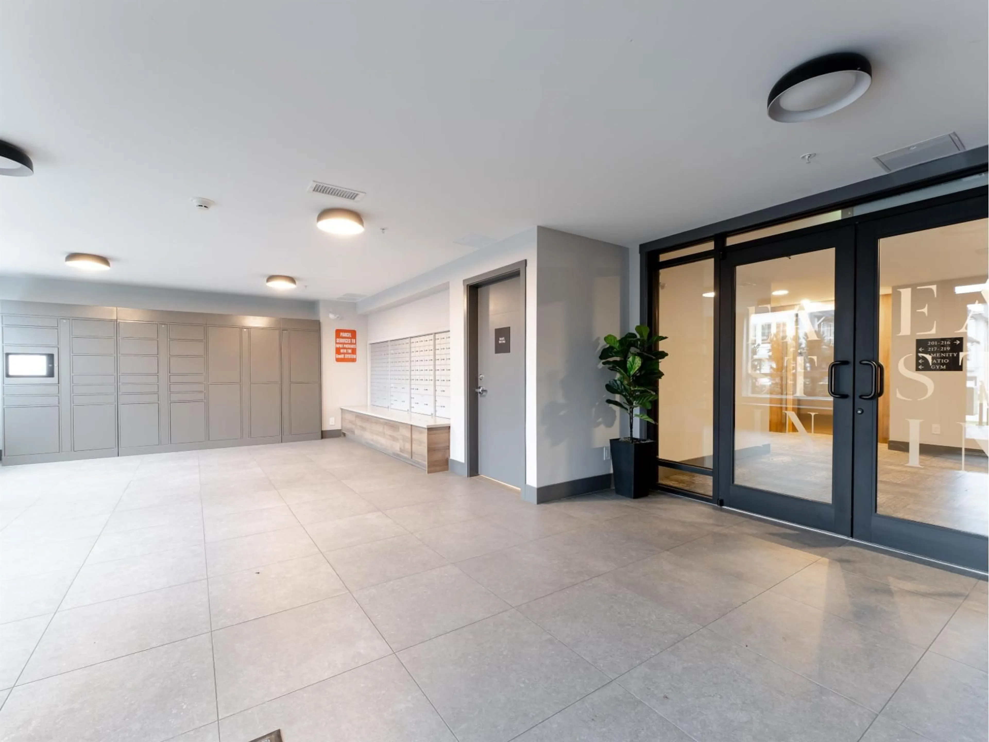 Indoor foyer for 419 - 8117 200A STREET, Langley British Columbia V2Y3W9