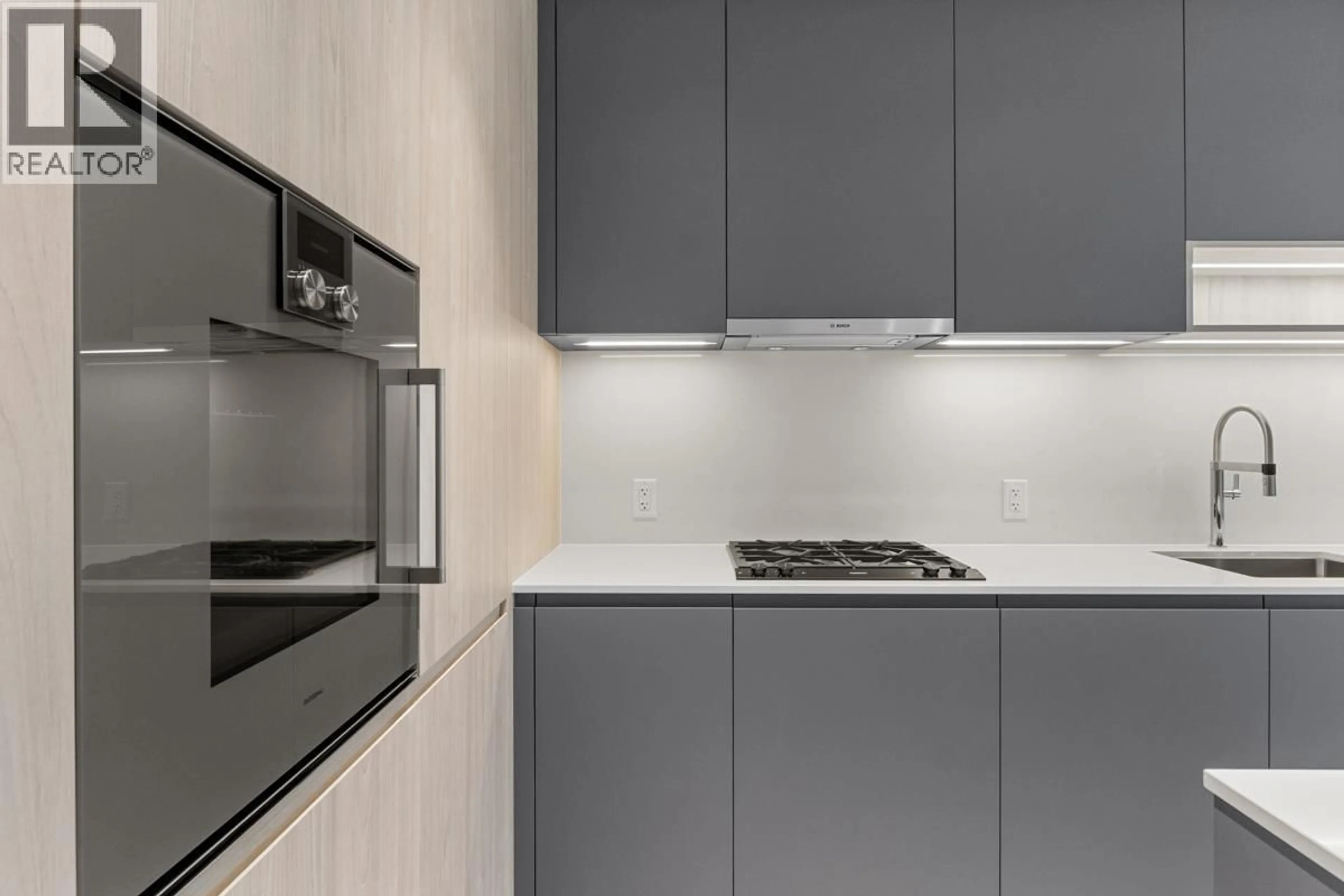 Standard kitchen, unknown for 1105 - 6500 MINORU BOULEVARD, Richmond British Columbia V6Y0N3