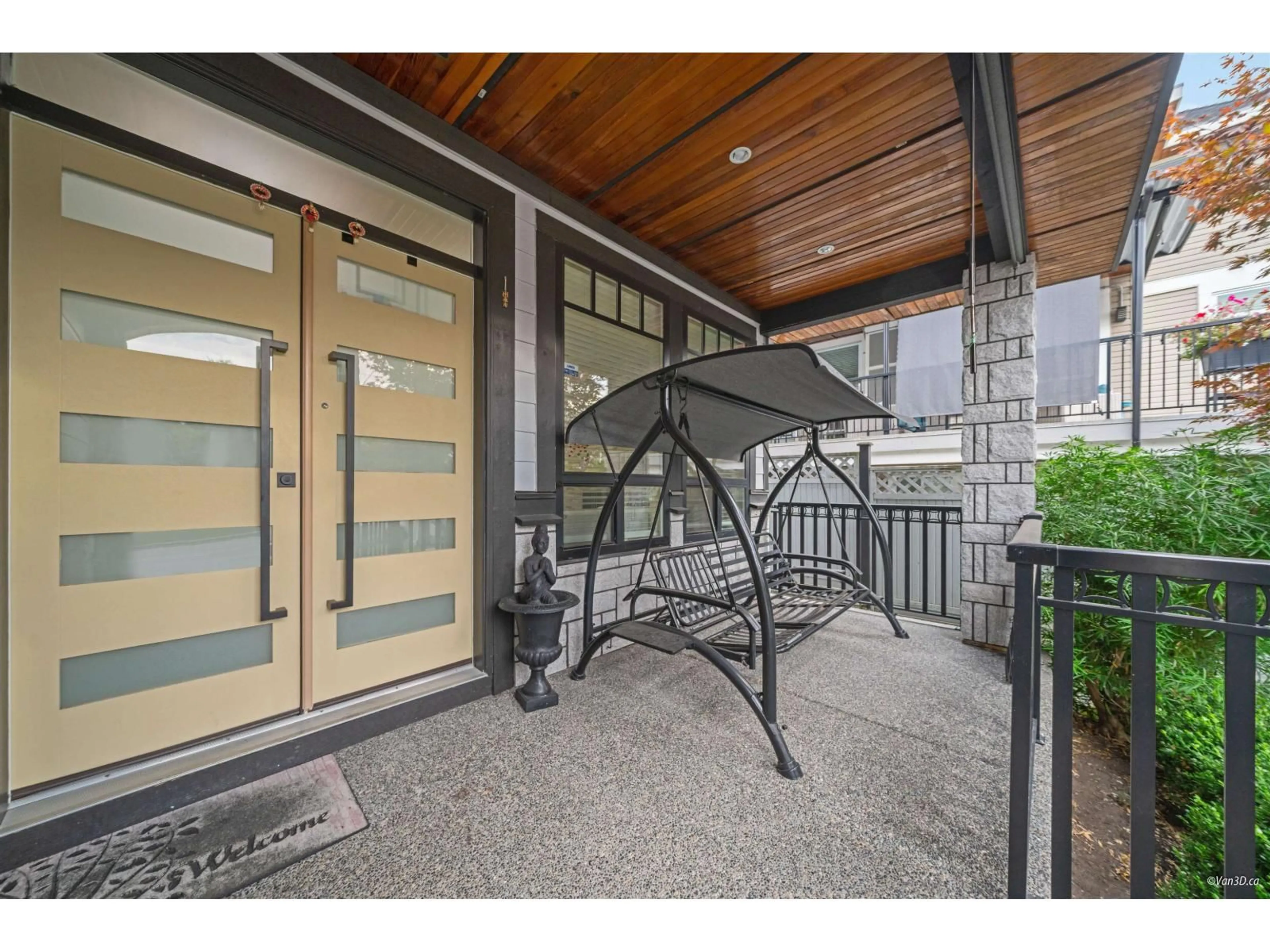 Patio, street for 6116 140 STREET, Surrey British Columbia V3X1C9