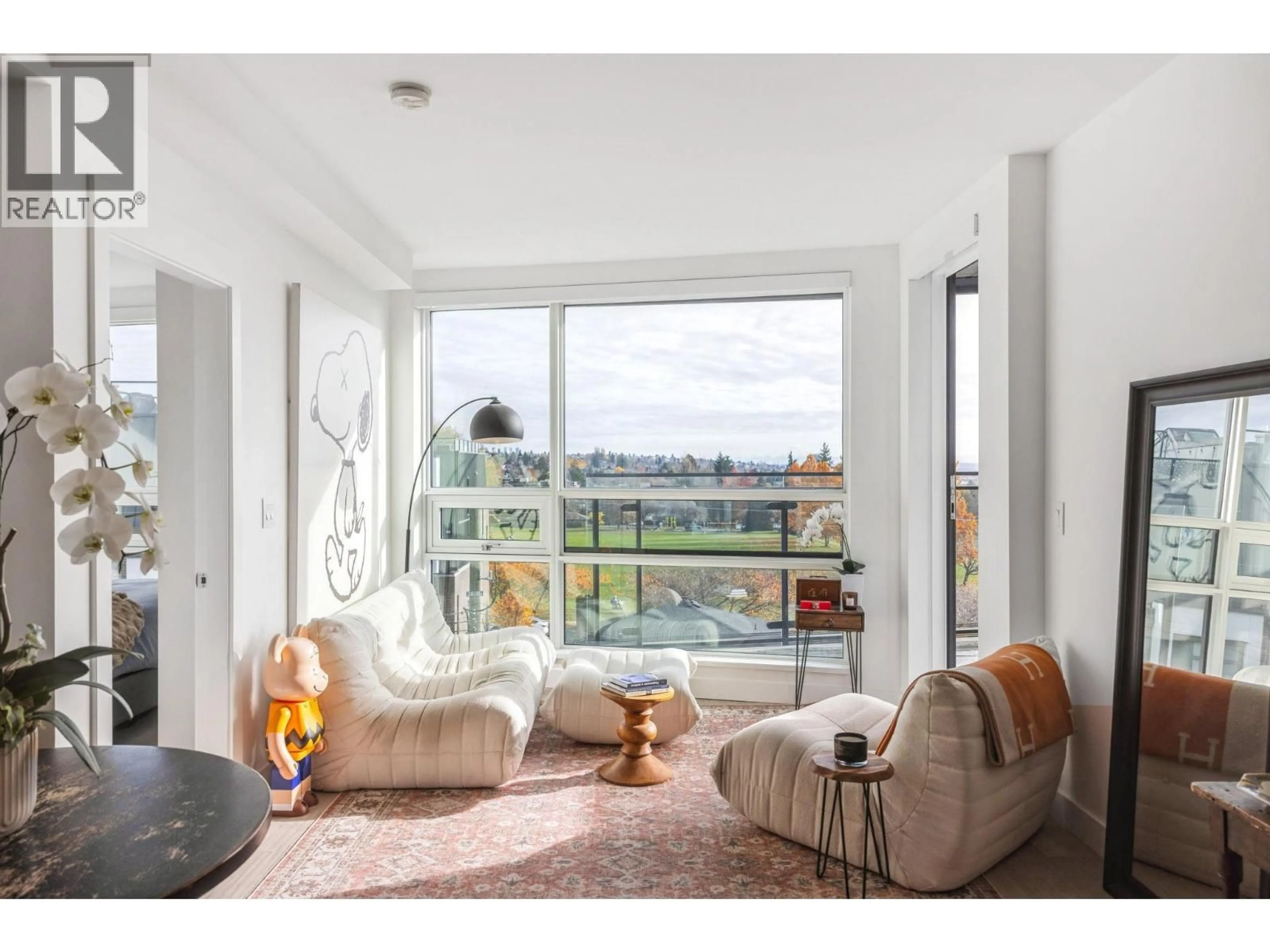 Living room with furniture, unknown for 408 - 7638 CAMBIE STREET, Vancouver British Columbia V6P3H7