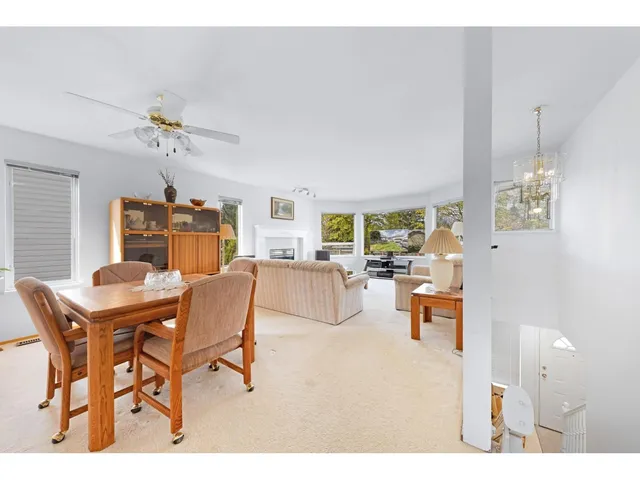 15852 100 AVENUE, Surrey 4