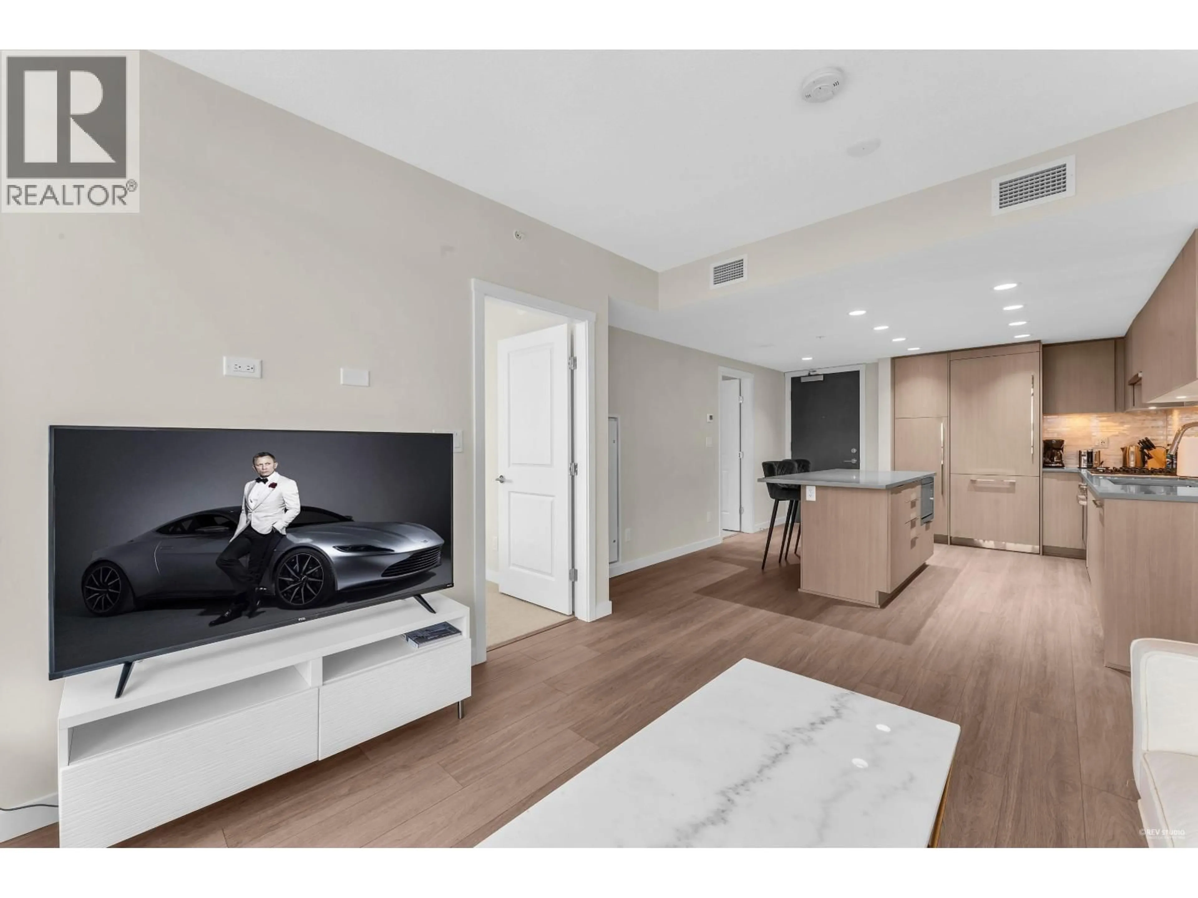 A pic of a room for 3504 - 1182 WESTWOOD STREET, Coquitlam British Columbia V3B0T9