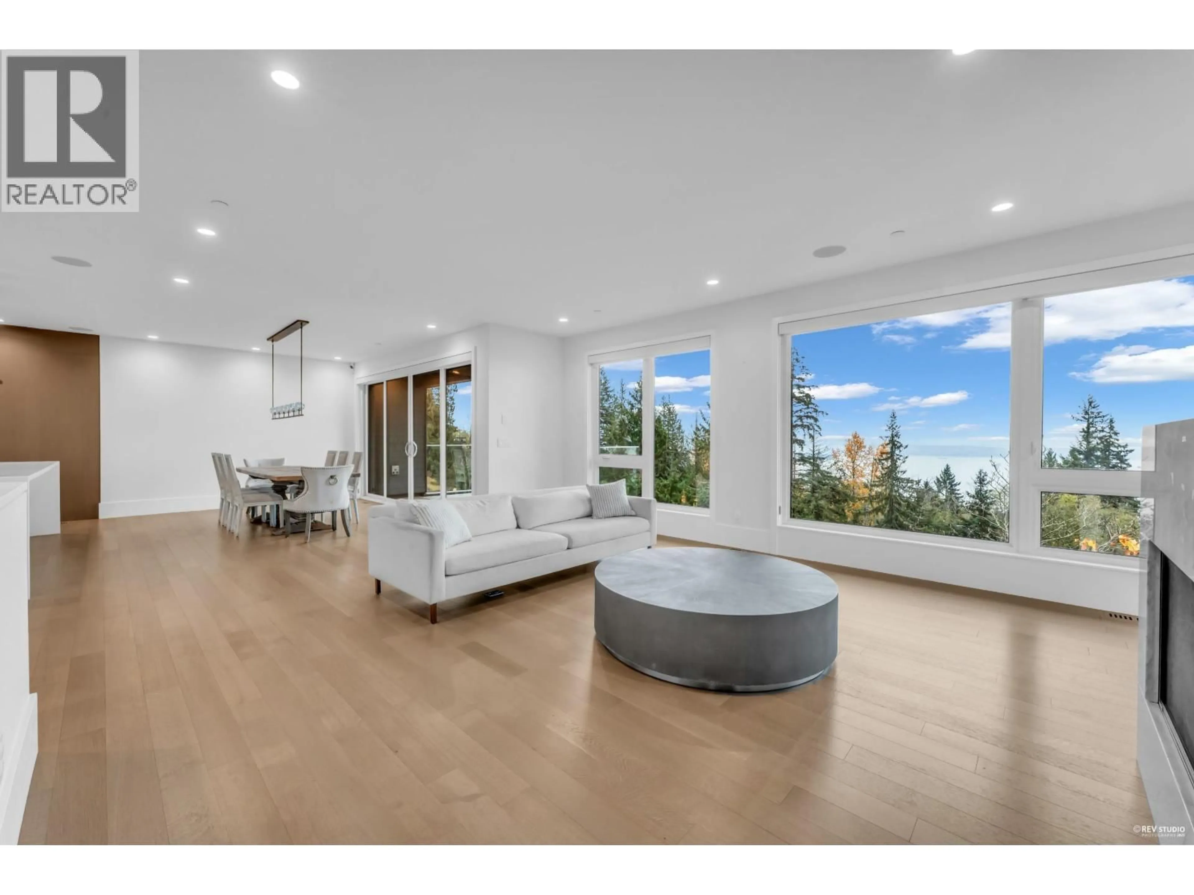 Unknown for 3018 BURFIELD PLACE, West Vancouver British Columbia V7S0A9