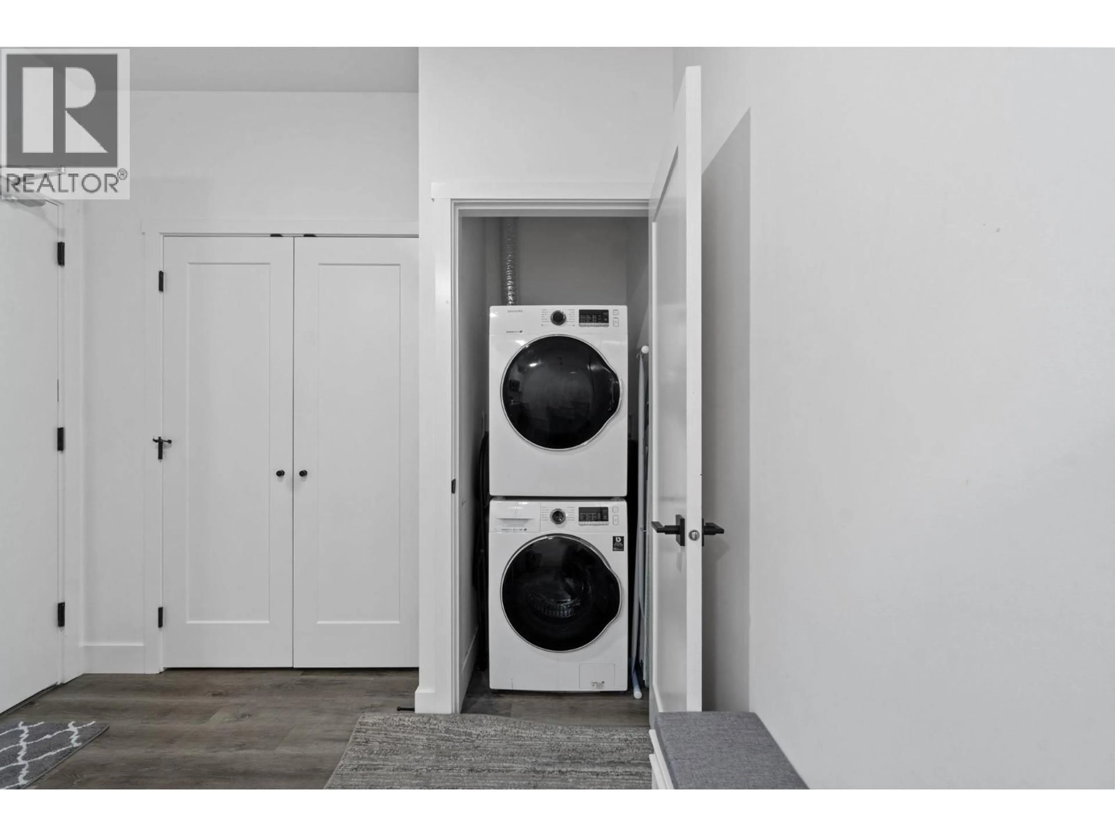 Laundry room for PH14 - 12320 222 STREET, Maple Ridge British Columbia V2X4K8