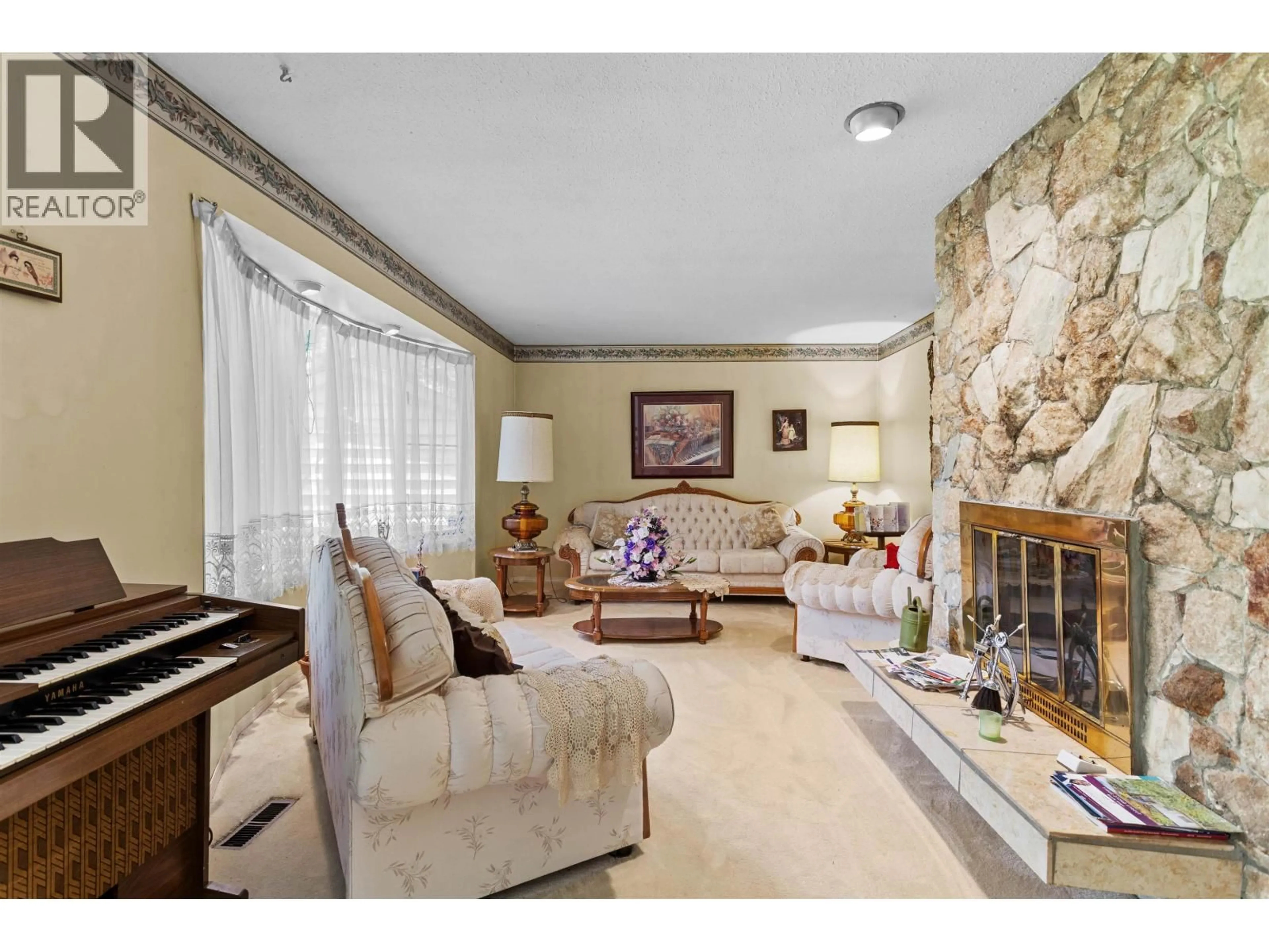 Living room with furniture, unknown for 11668 272 STREET, Maple Ridge British Columbia V2W1N1