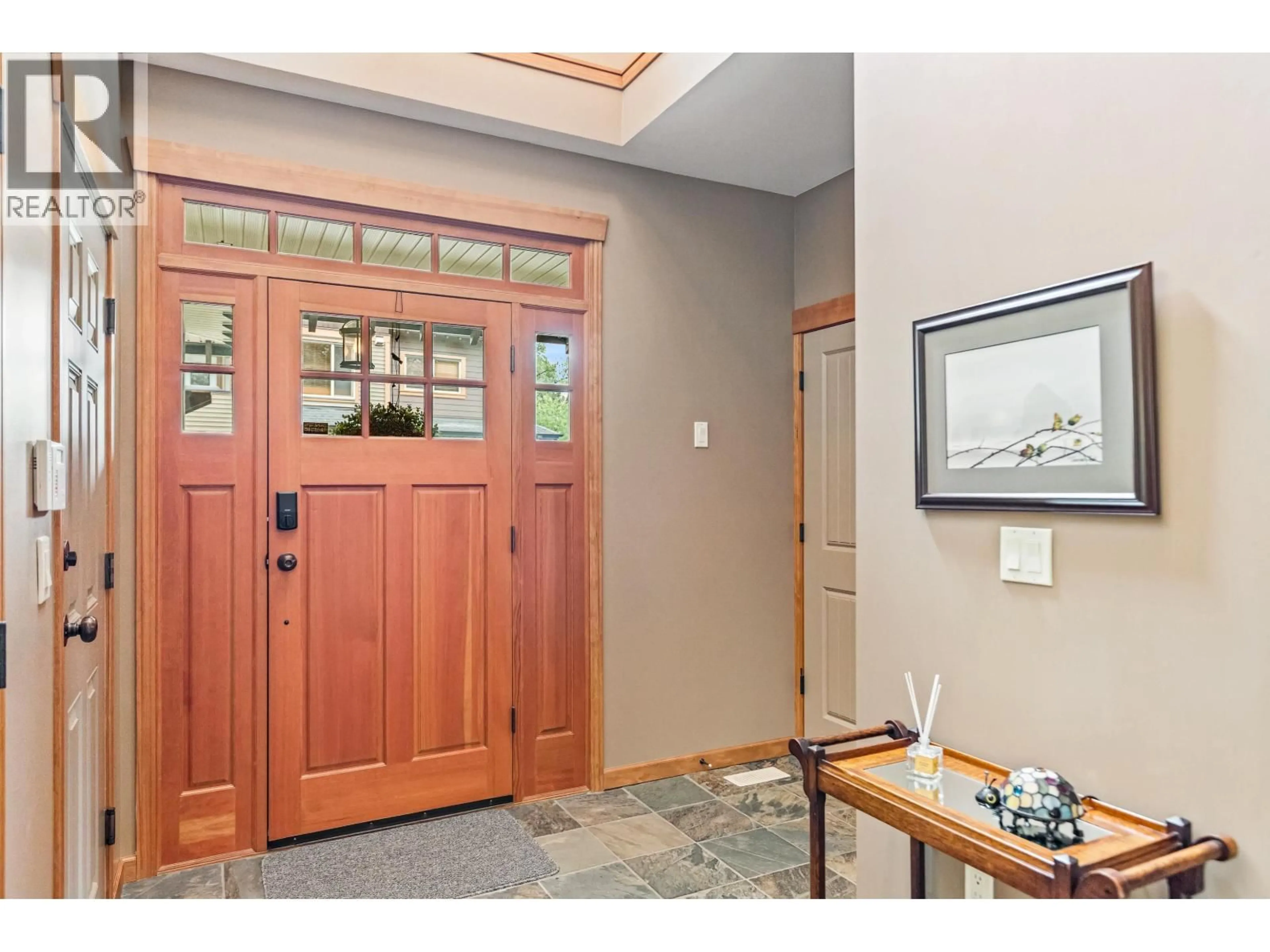 Indoor entryway for 40 - 24185 106B AVENUE, Maple Ridge British Columbia V2W0C5