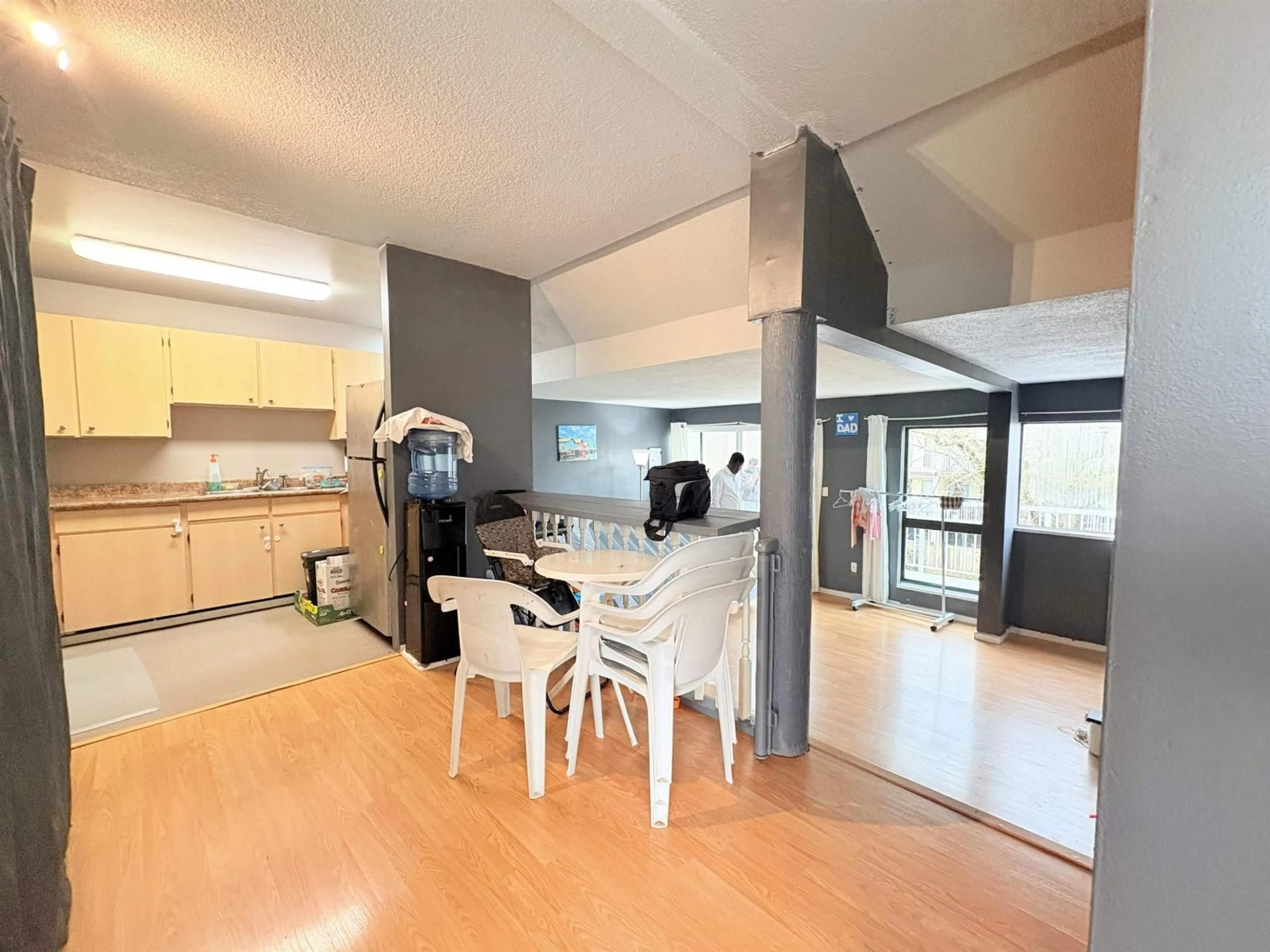 Open concept kitchen, unknown for 95 - 17716 60 AVENUE, Surrey British Columbia V3S1V2