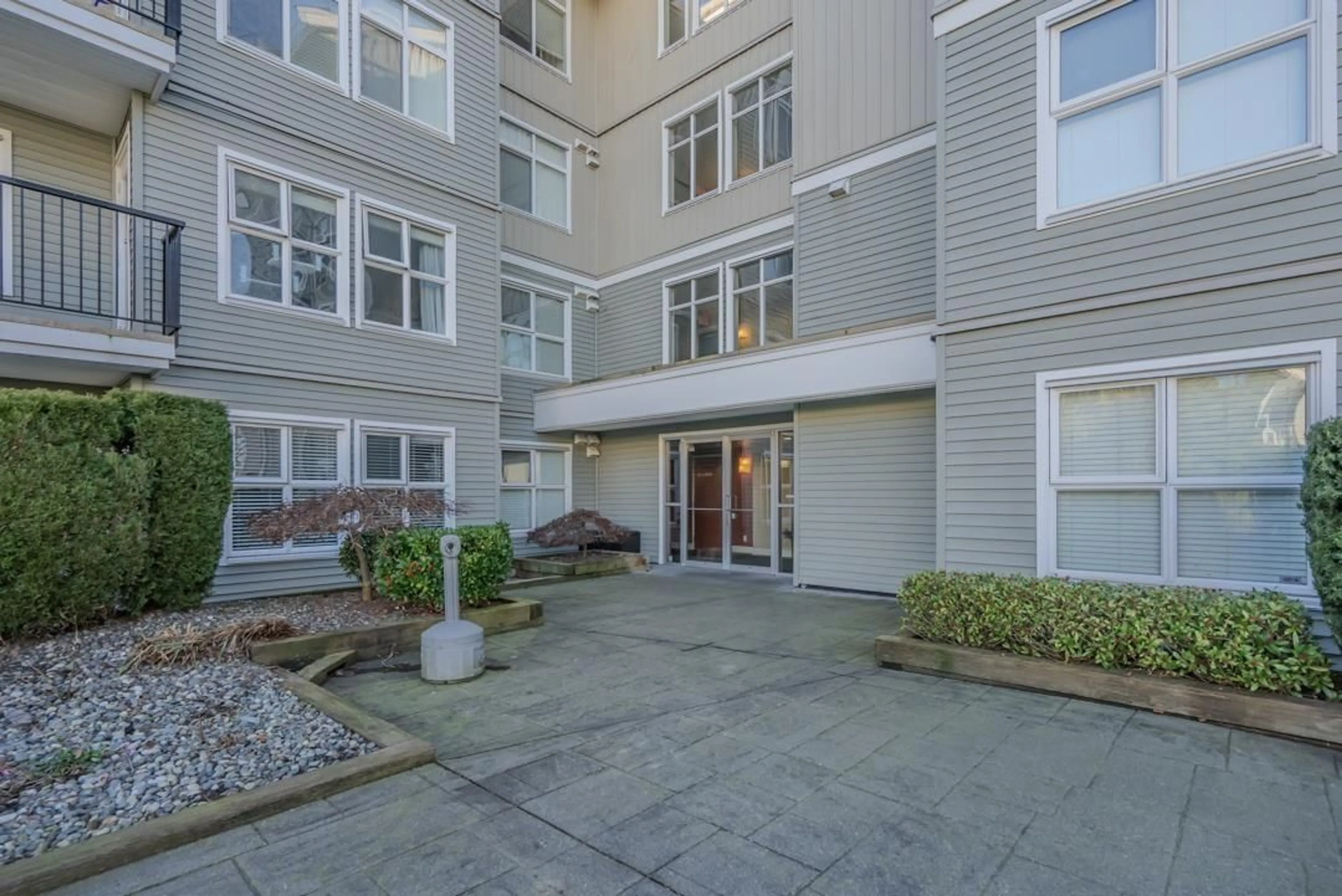 Patio, unknown for 411 - 33255 OLD YALE ROAD, Abbotsford British Columbia V2S8R2