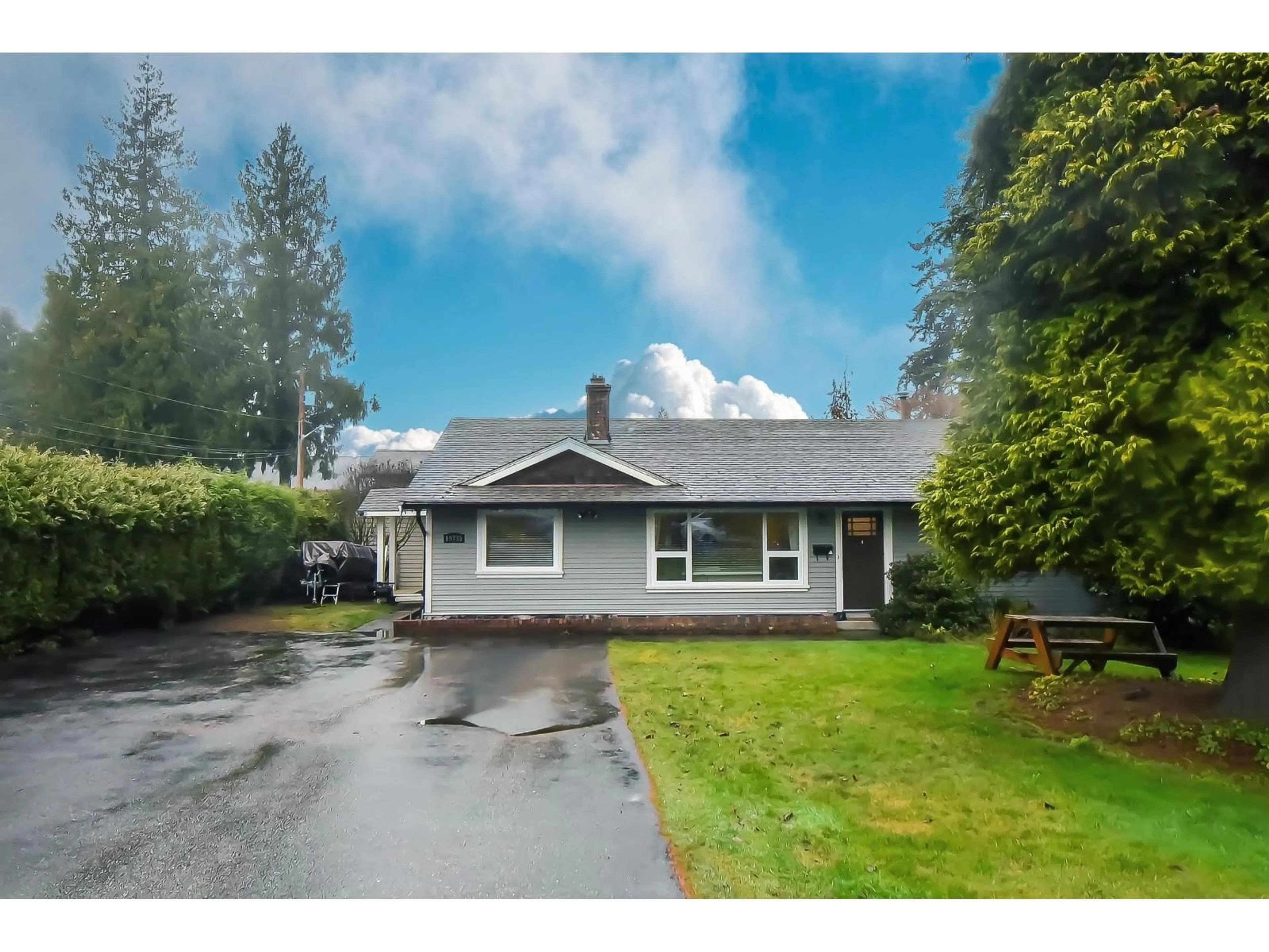 A pic from outside/outdoor area/front of a property/back of a property/a pic from drone, street for 19735 48 AVENUE, Langley British Columbia V3A3L2
