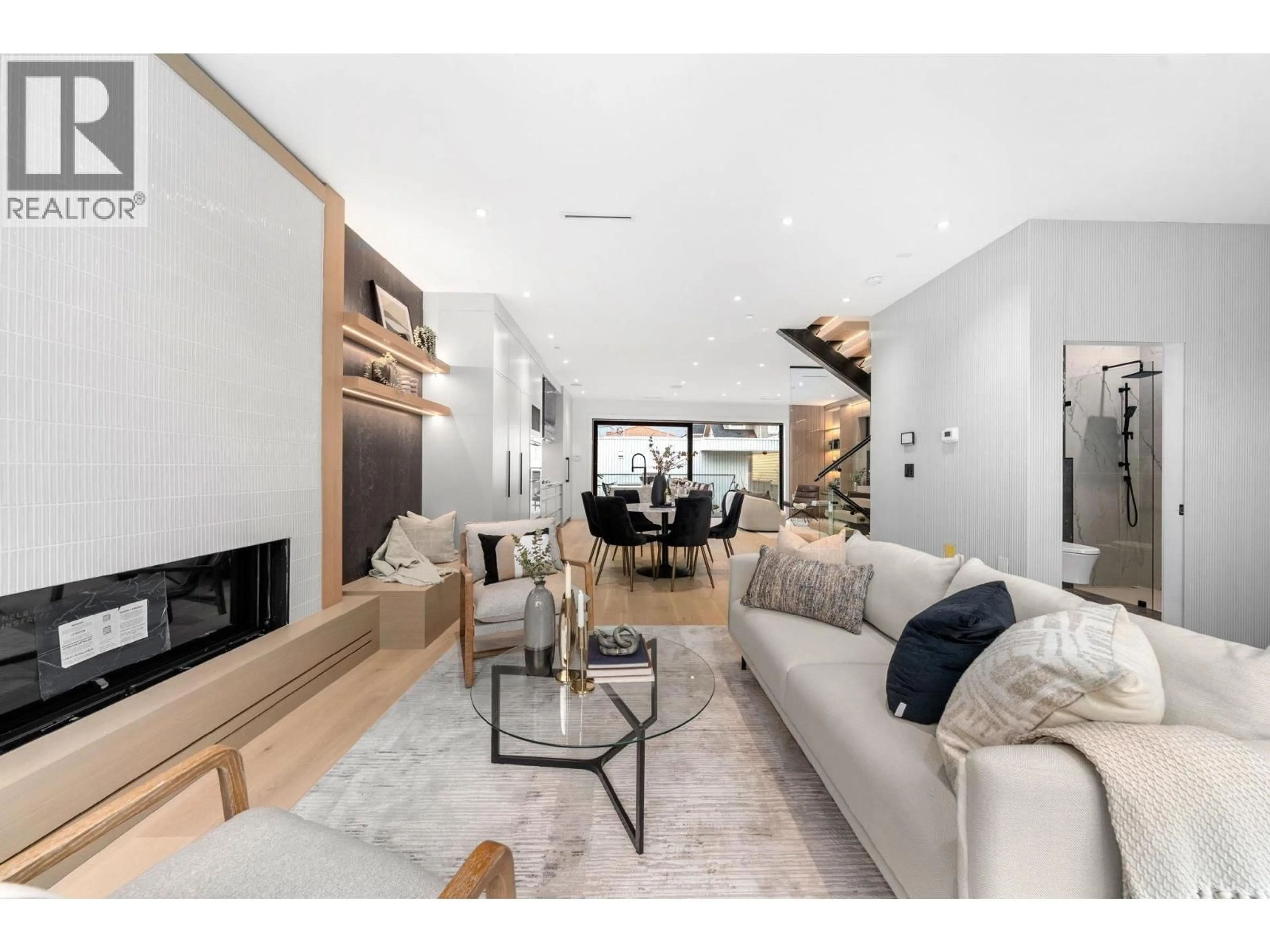 Living room with furniture, unknown for 3679 PANDORA STREET, Vancouver British Columbia V5K1X1