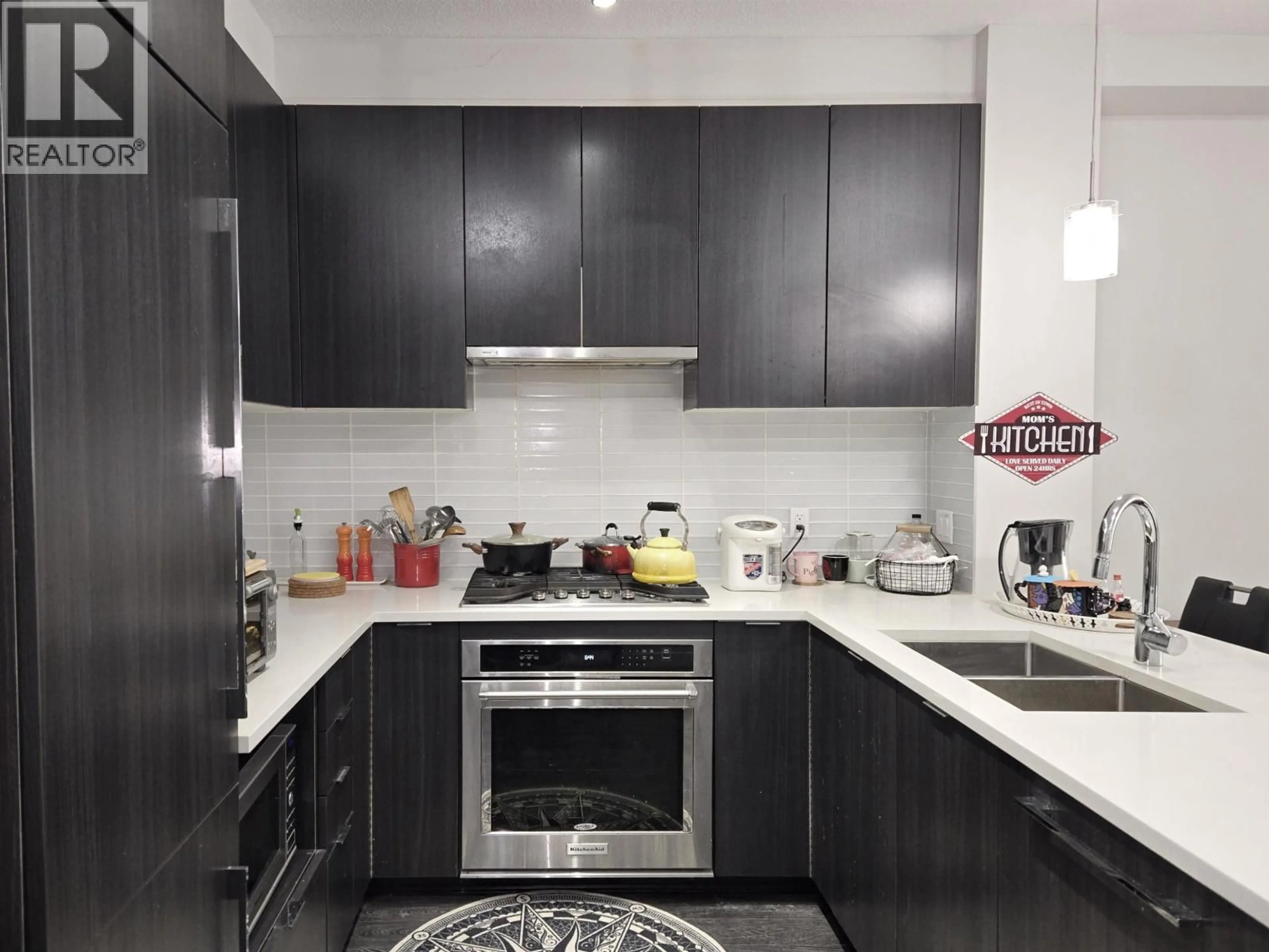 Standard kitchen, unknown for 107 - 9366 TOMICKI AVENUE, Richmond British Columbia V6X0N9