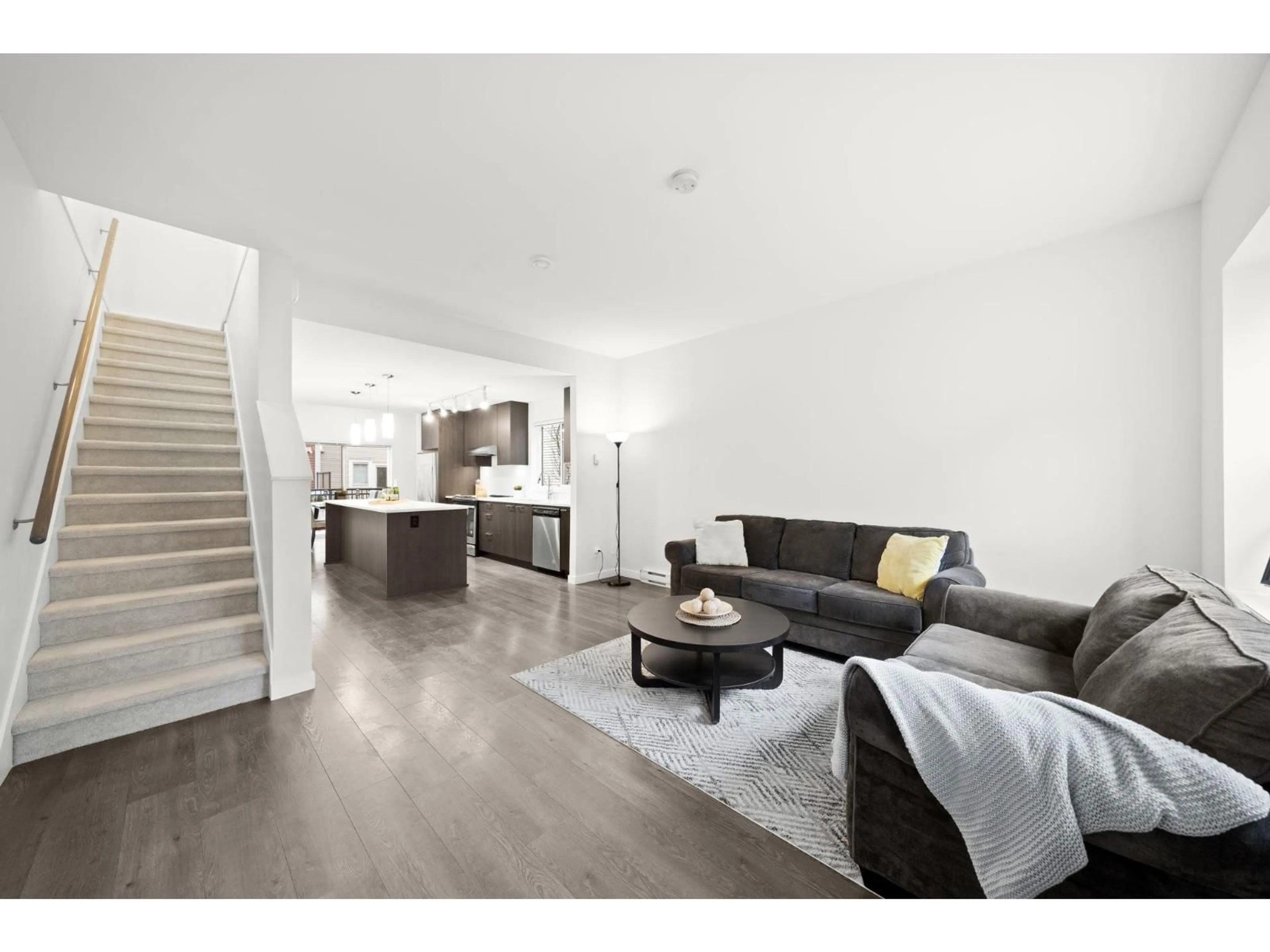 Living room with furniture, unknown for 66 - 32633 SIMON AVENUE, Abbotsford British Columbia V2T0G9