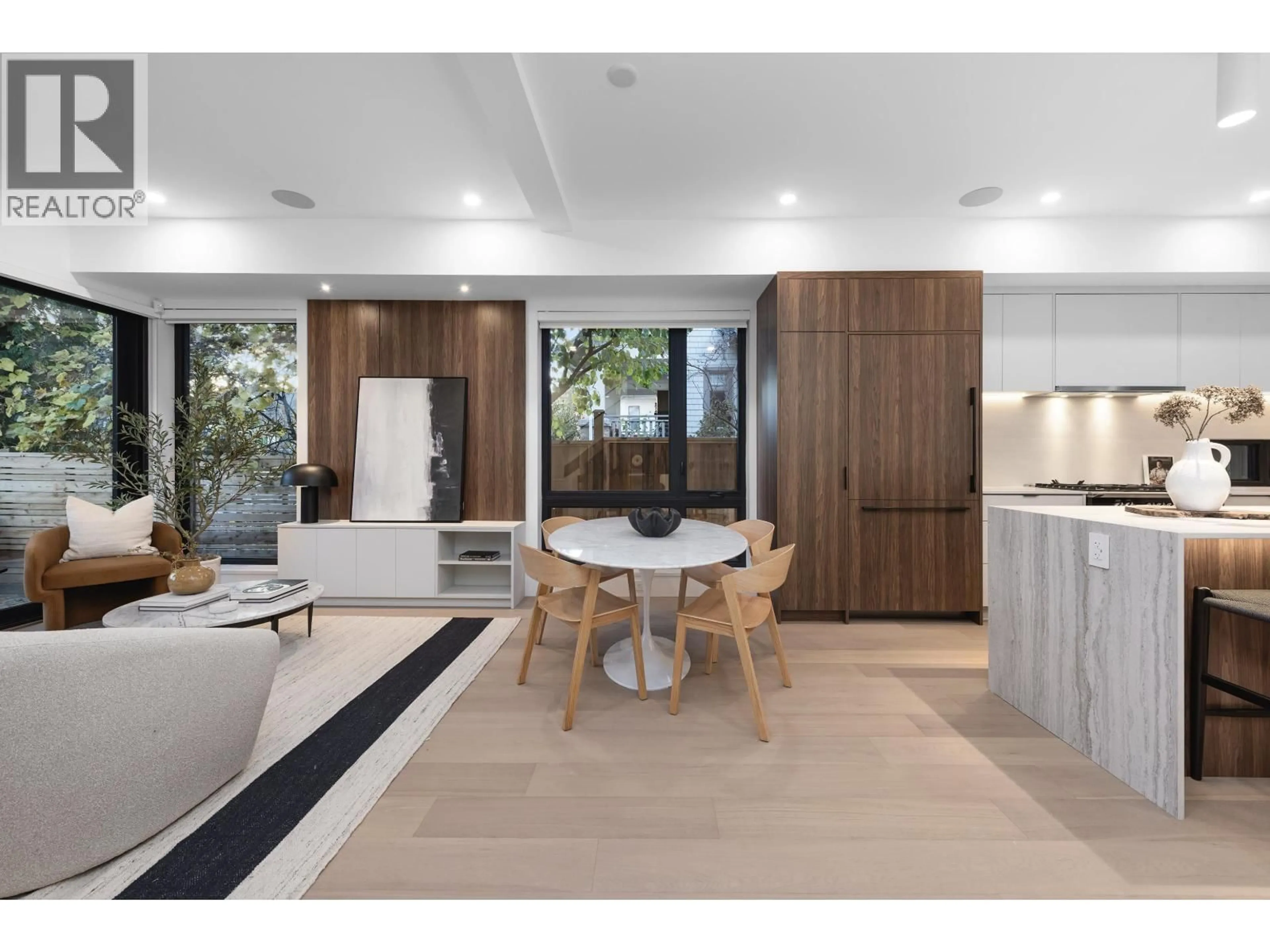 Open concept kitchen, unknown for 2 - 275 17TH AVENUE, Vancouver British Columbia V5Y1Z9