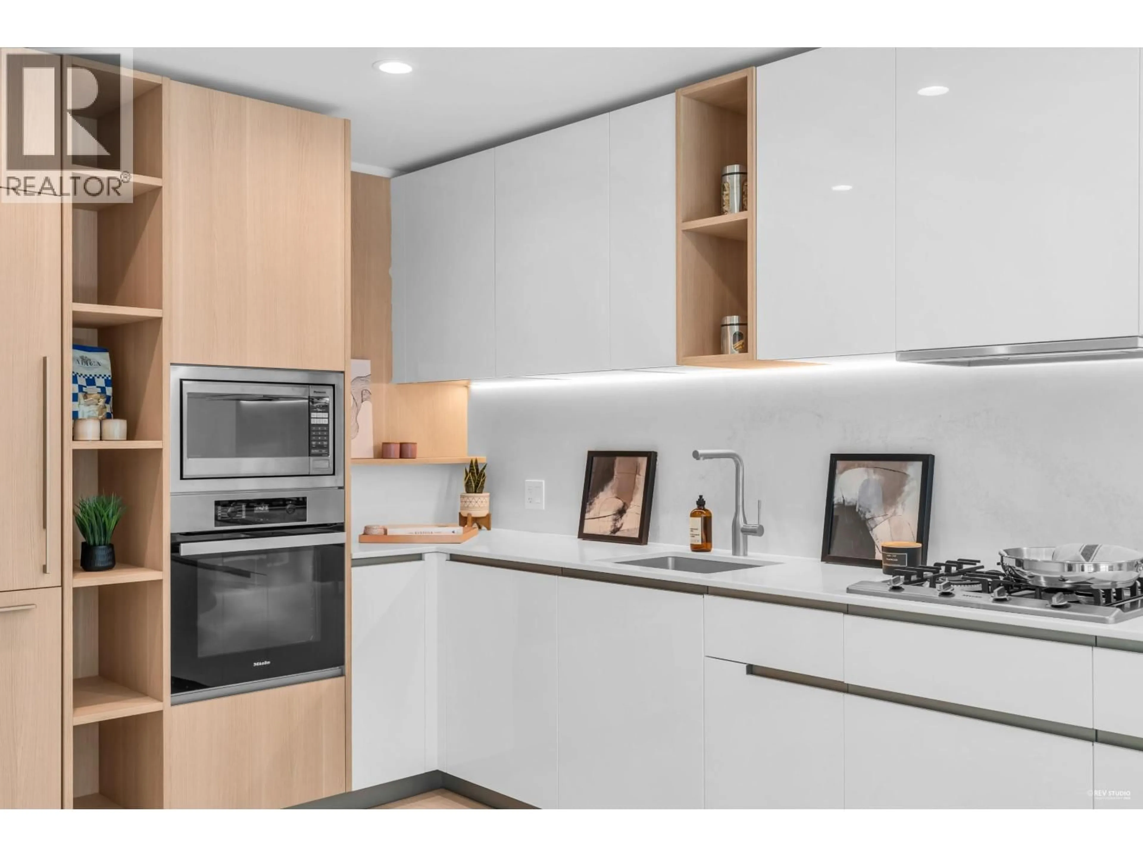 Contemporary kitchen, unknown for 513 - 6833 PEARSON WAY, Richmond British Columbia V7C0E8