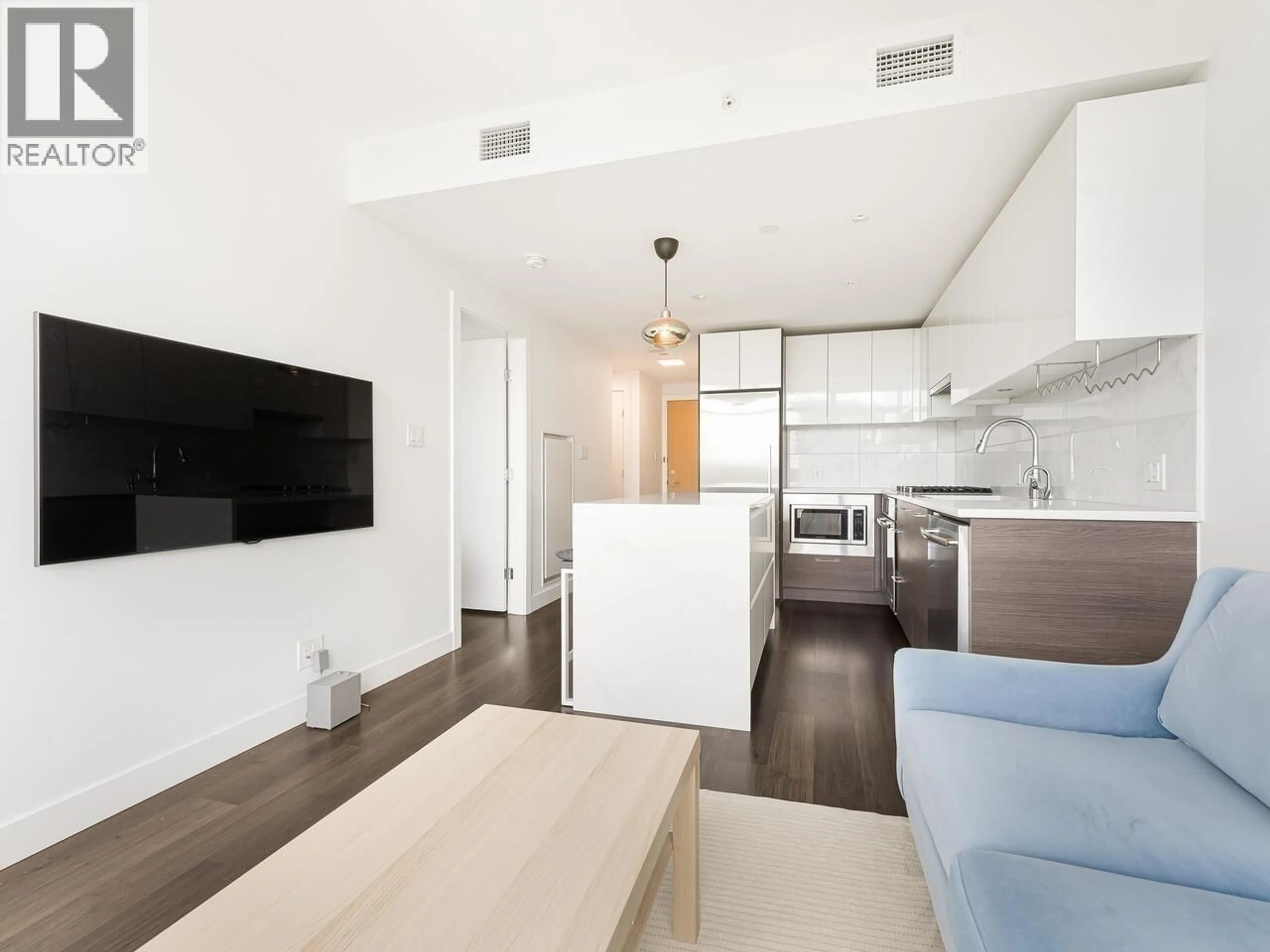 Open concept kitchen, unknown for 2008 - 8538 RIVER DISTRICT CROSSING, Vancouver British Columbia V5S0C9