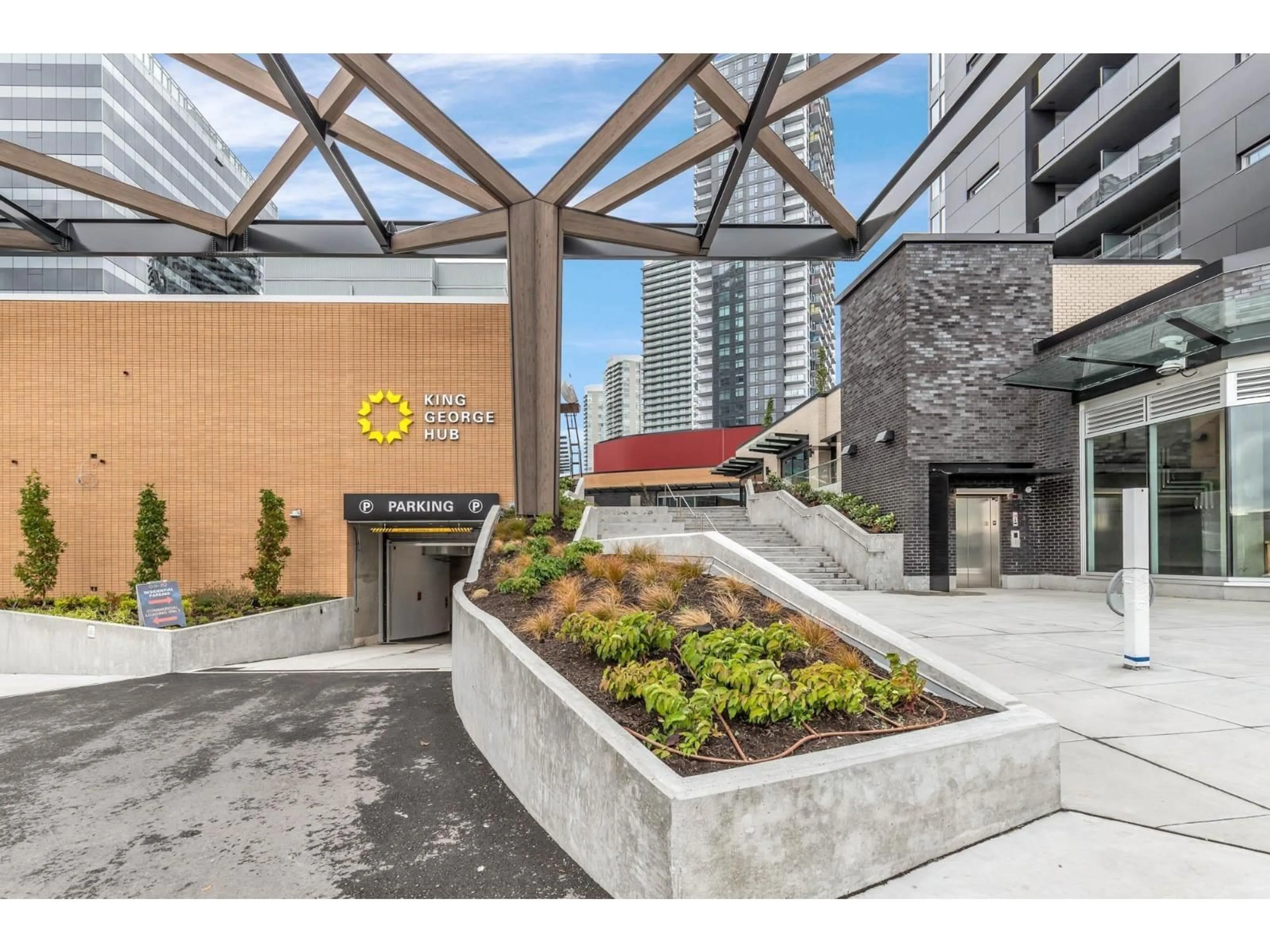 Indoor foyer for 2702 - 13615 FRASER HIGHWAY, Surrey British Columbia V3T0P7