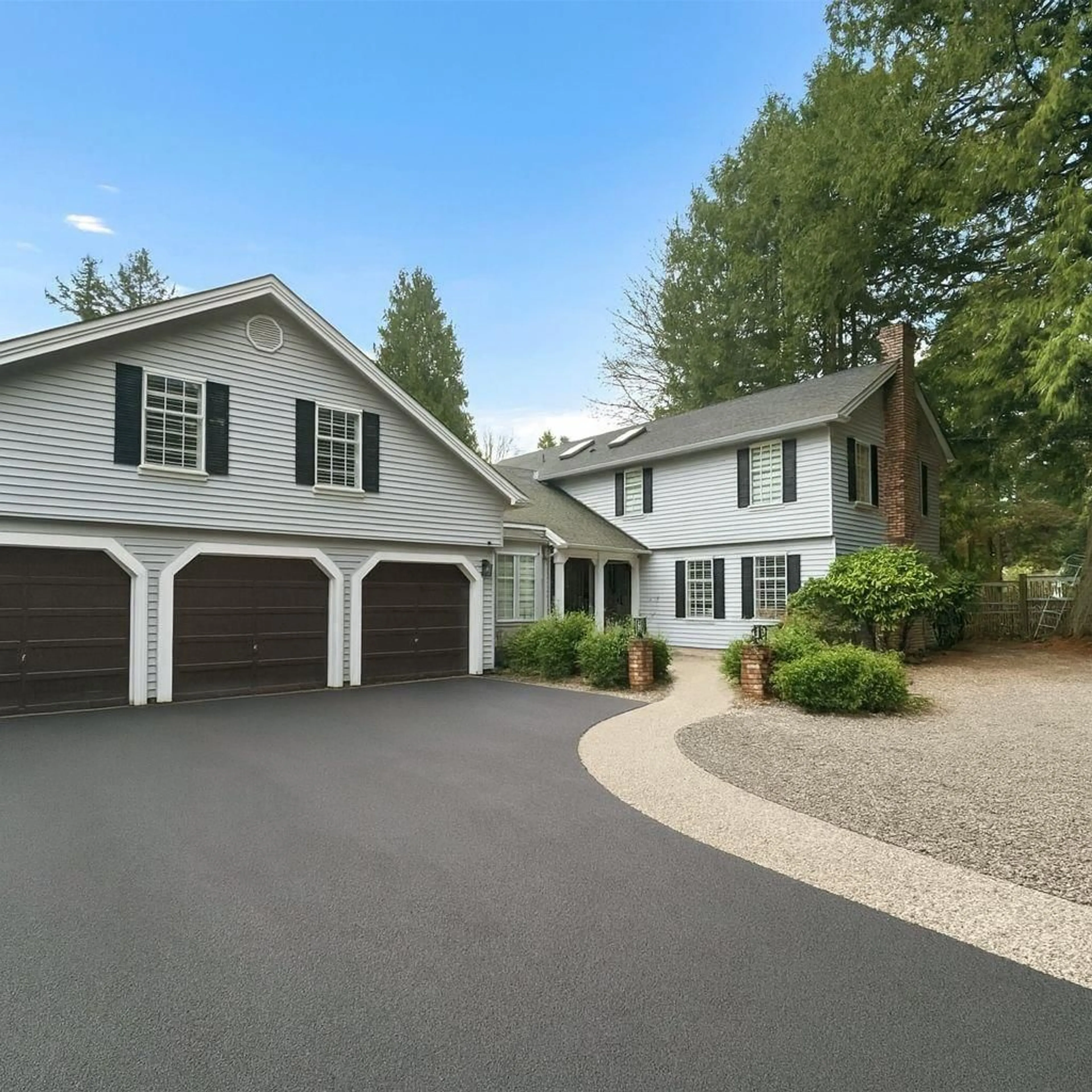 Unknown for 13866 56 AVENUE, Surrey British Columbia V3X2Z8