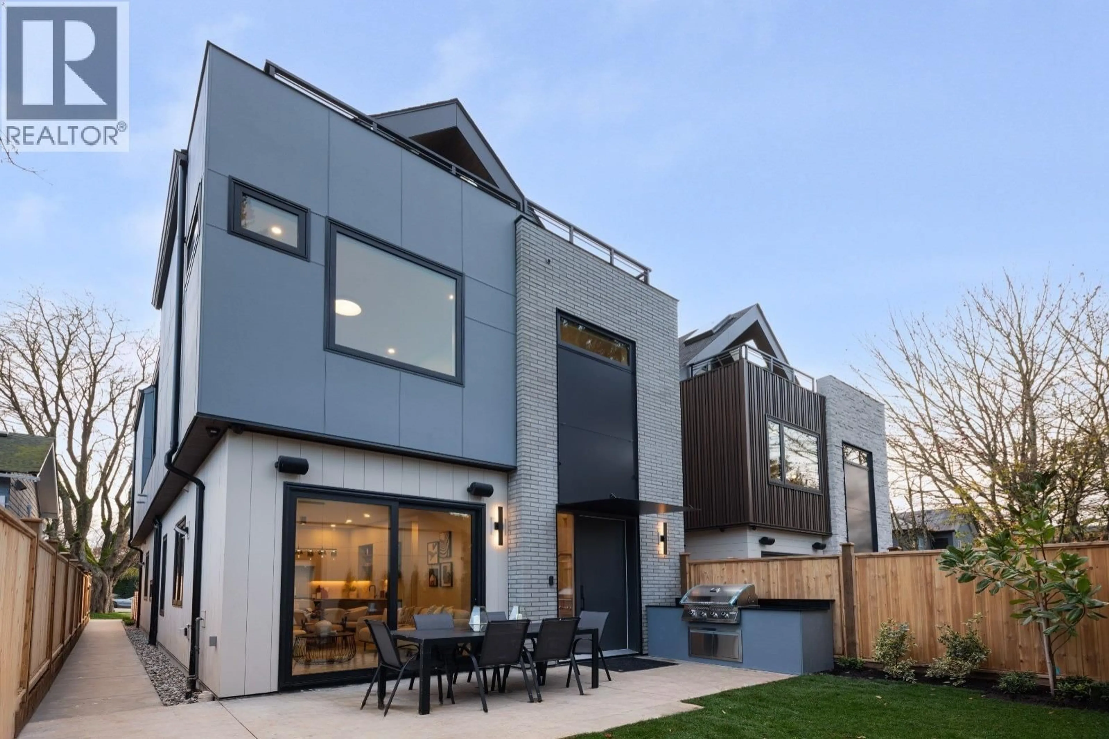 Home with brick exterior material, street for 2 - 2635 12TH AVENUE, Vancouver British Columbia V6K2P4