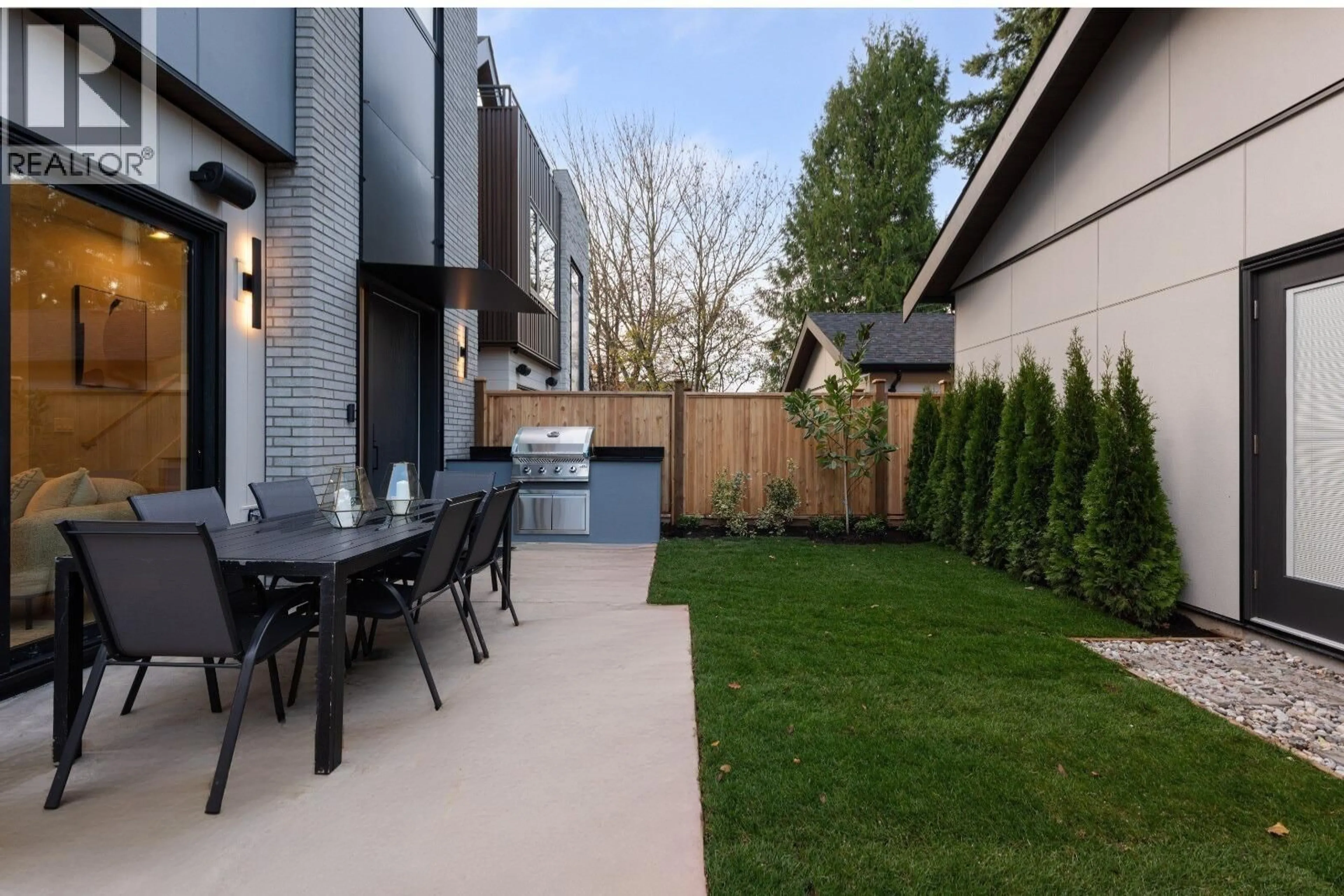Patio, street for 2 - 2635 12TH AVENUE, Vancouver British Columbia V6K2P4