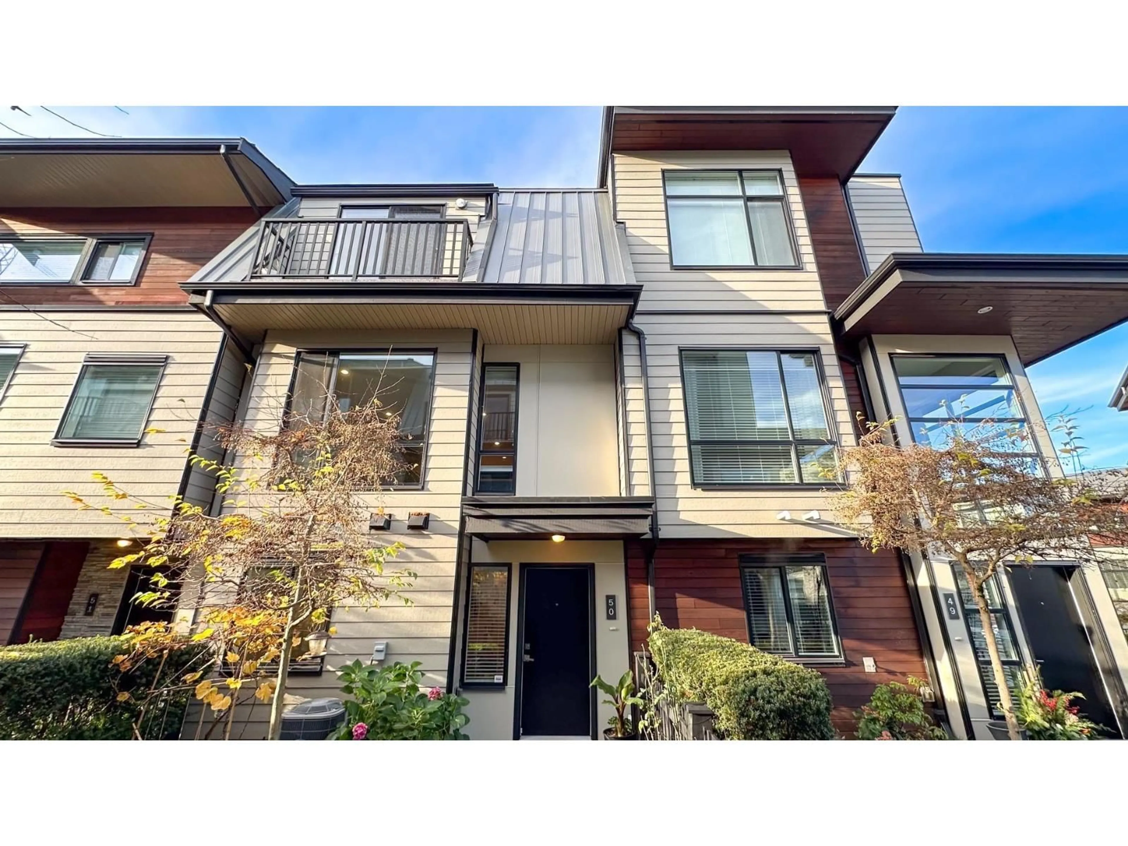 Home with vinyl exterior material, unknown for 50 - 15688 28 AVENUE, Surrey British Columbia V3Z0N1