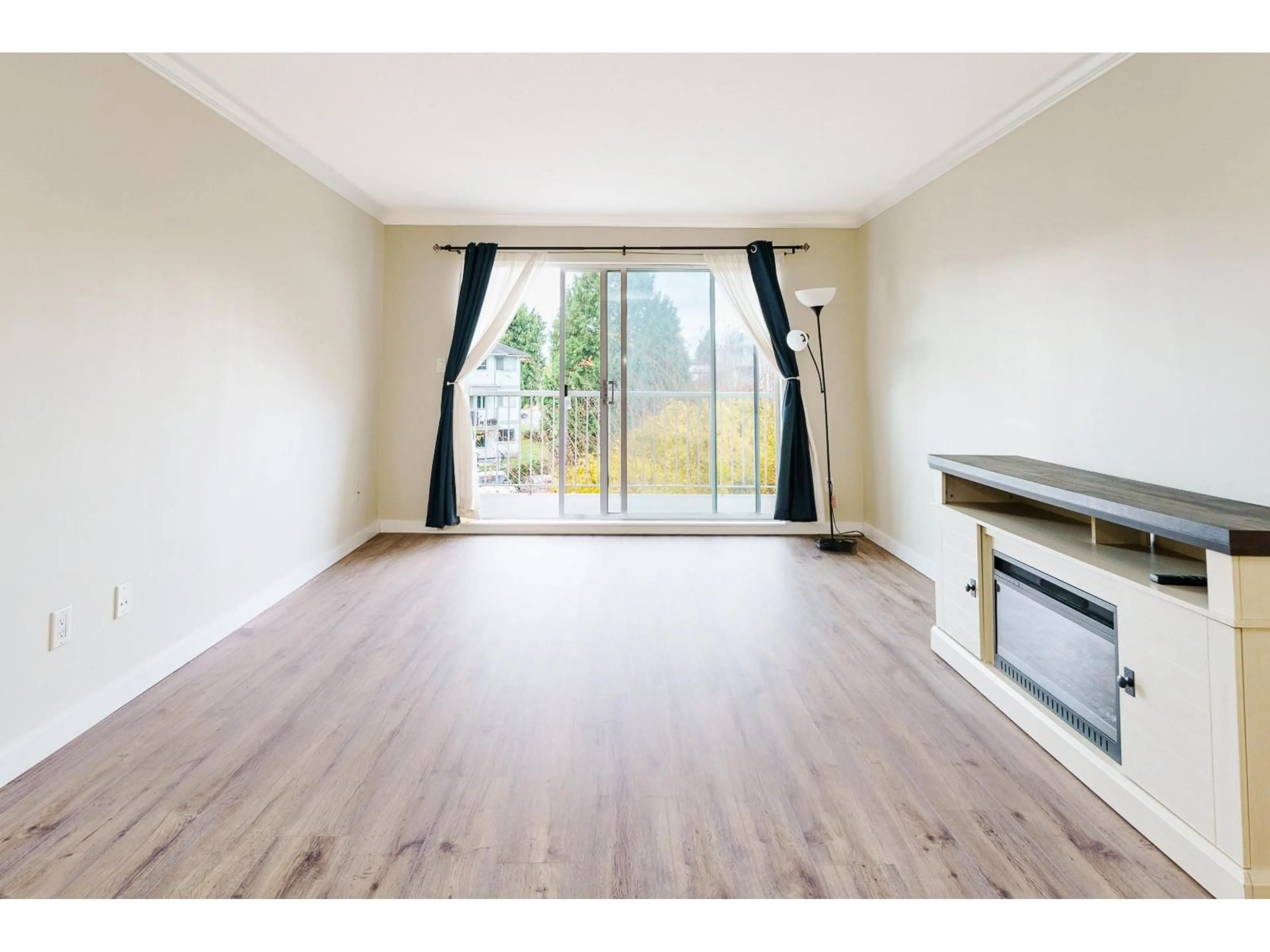 A pic of a room for 301 - 2780 WARE STREET, Abbotsford British Columbia V2S7C7